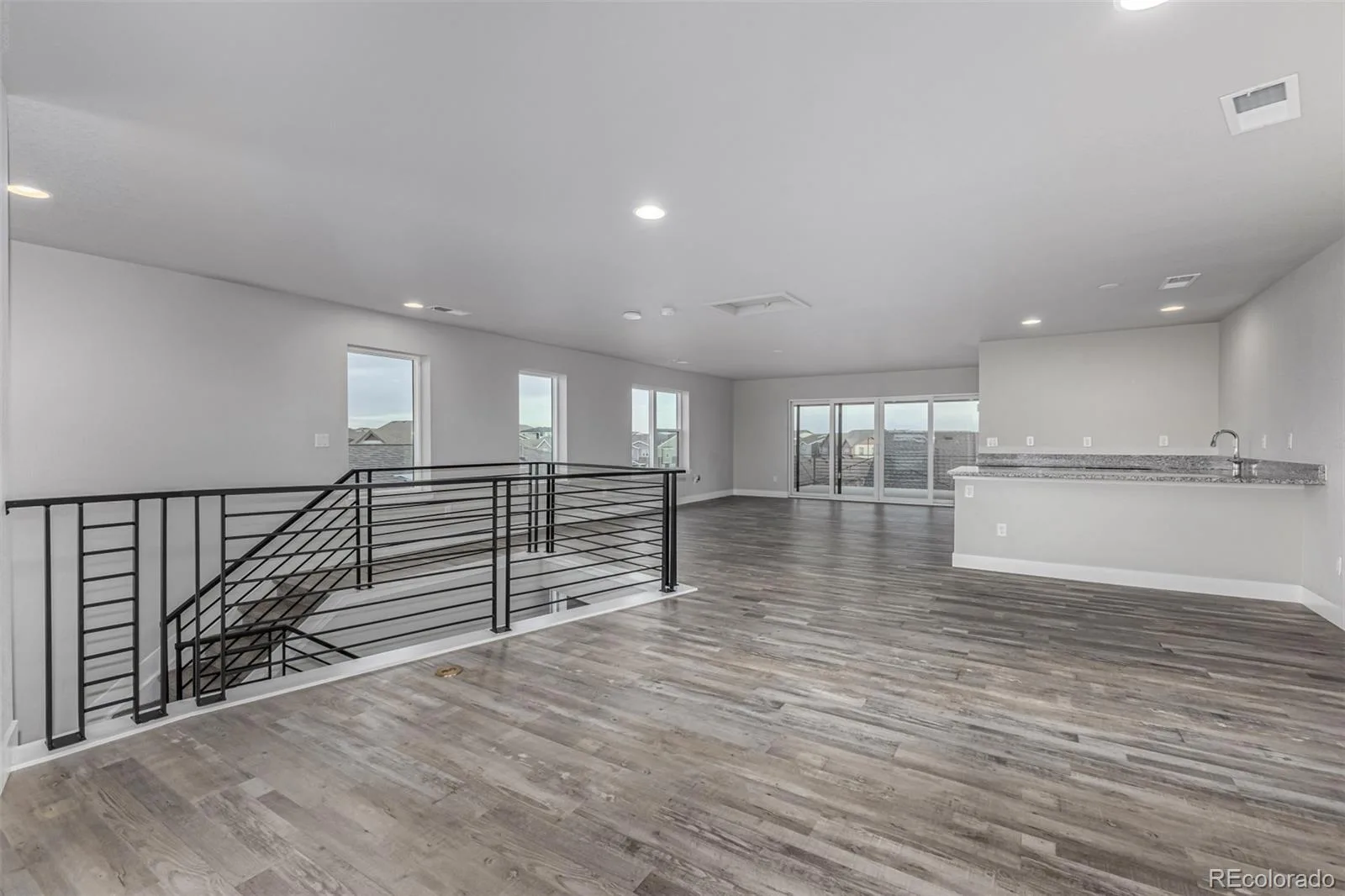 6034 N Nepal Street Aurora CO 80019 | MLS #REC5796355 08122026205215 1600 17