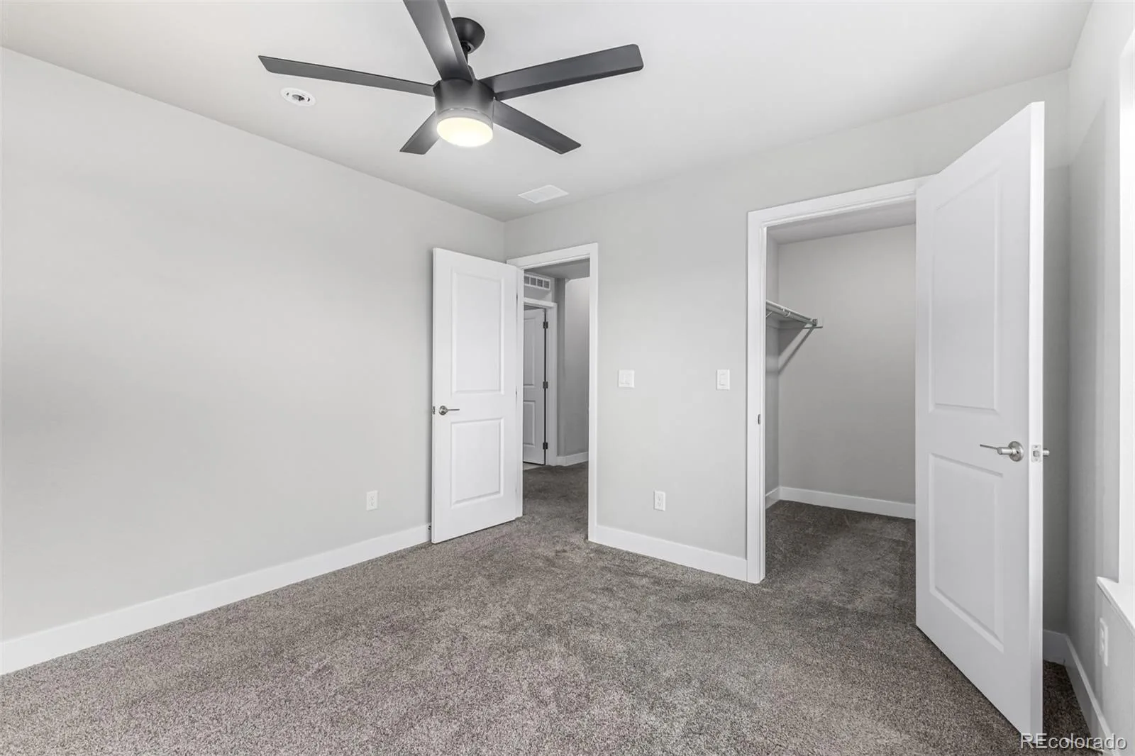 6034 N Nepal Street Aurora CO 80019 | MLS #REC5796355 08122026205215 1600 28