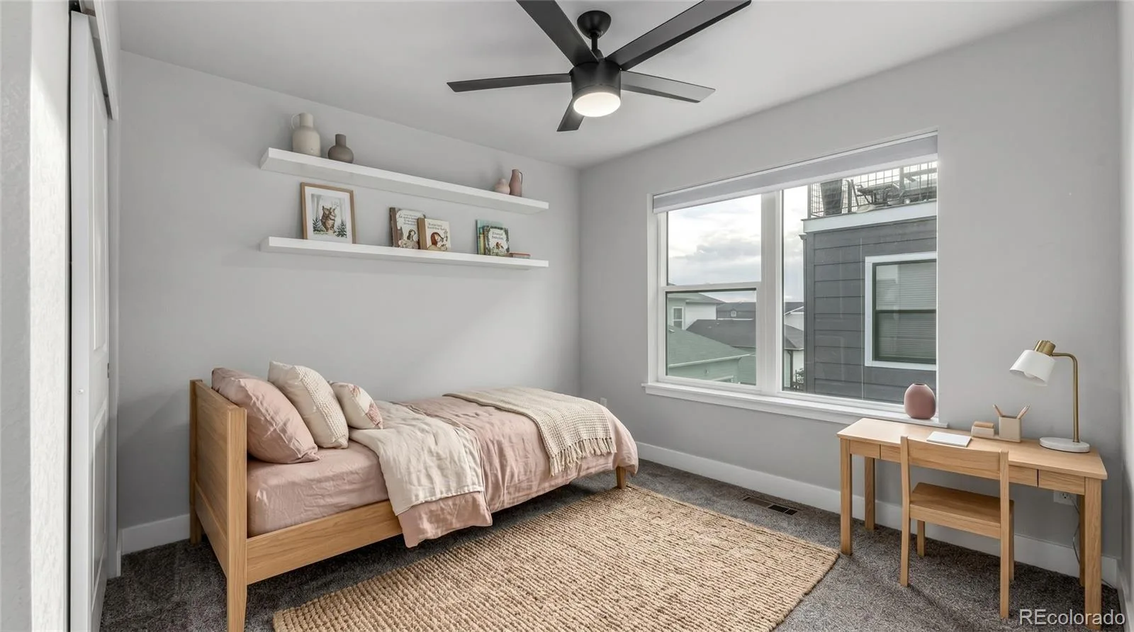 6034 N Nepal Street Aurora CO 80019 | MLS #REC5796355 08122026205215 1600 29