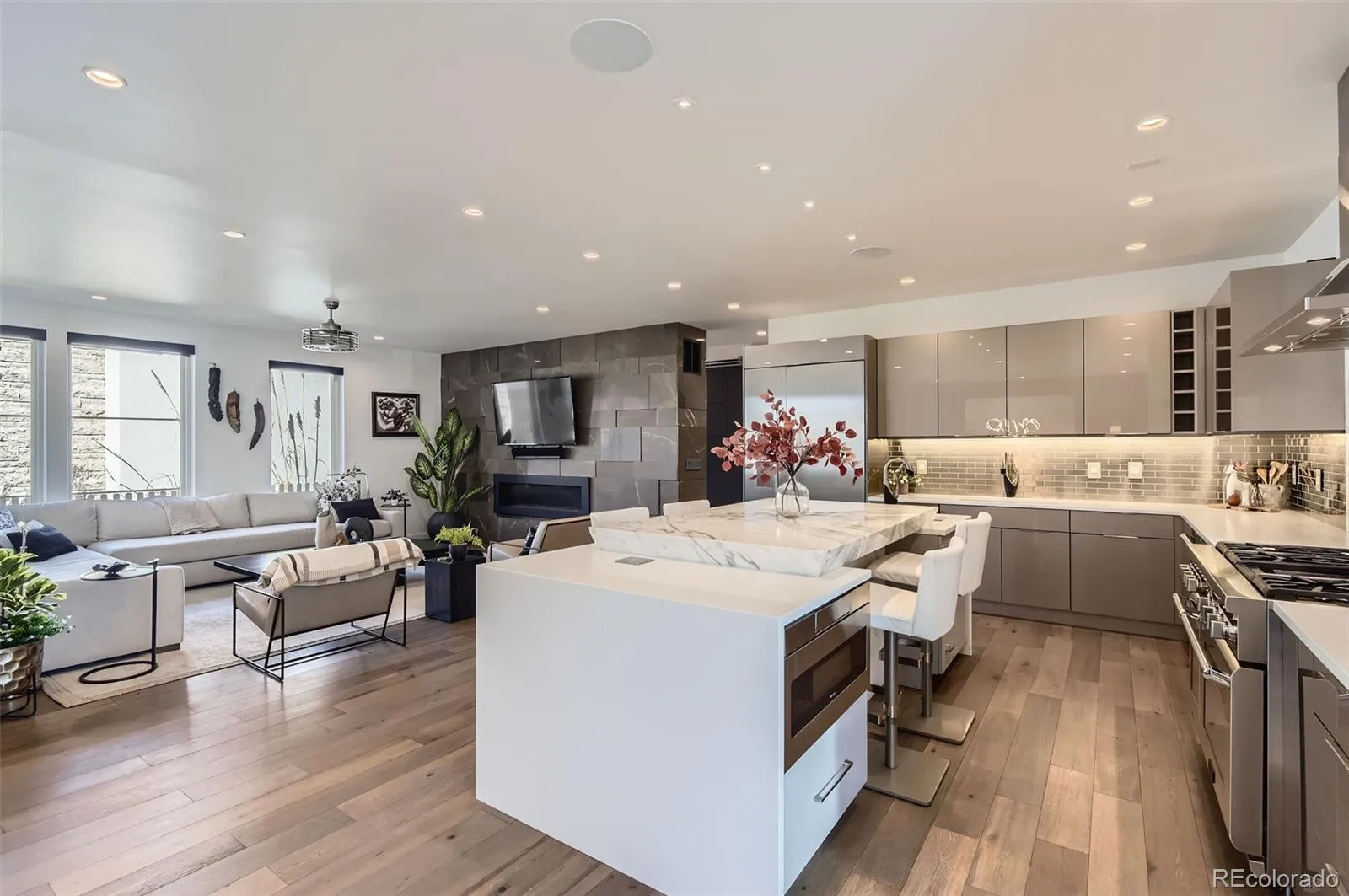 04122026155223 1600 7