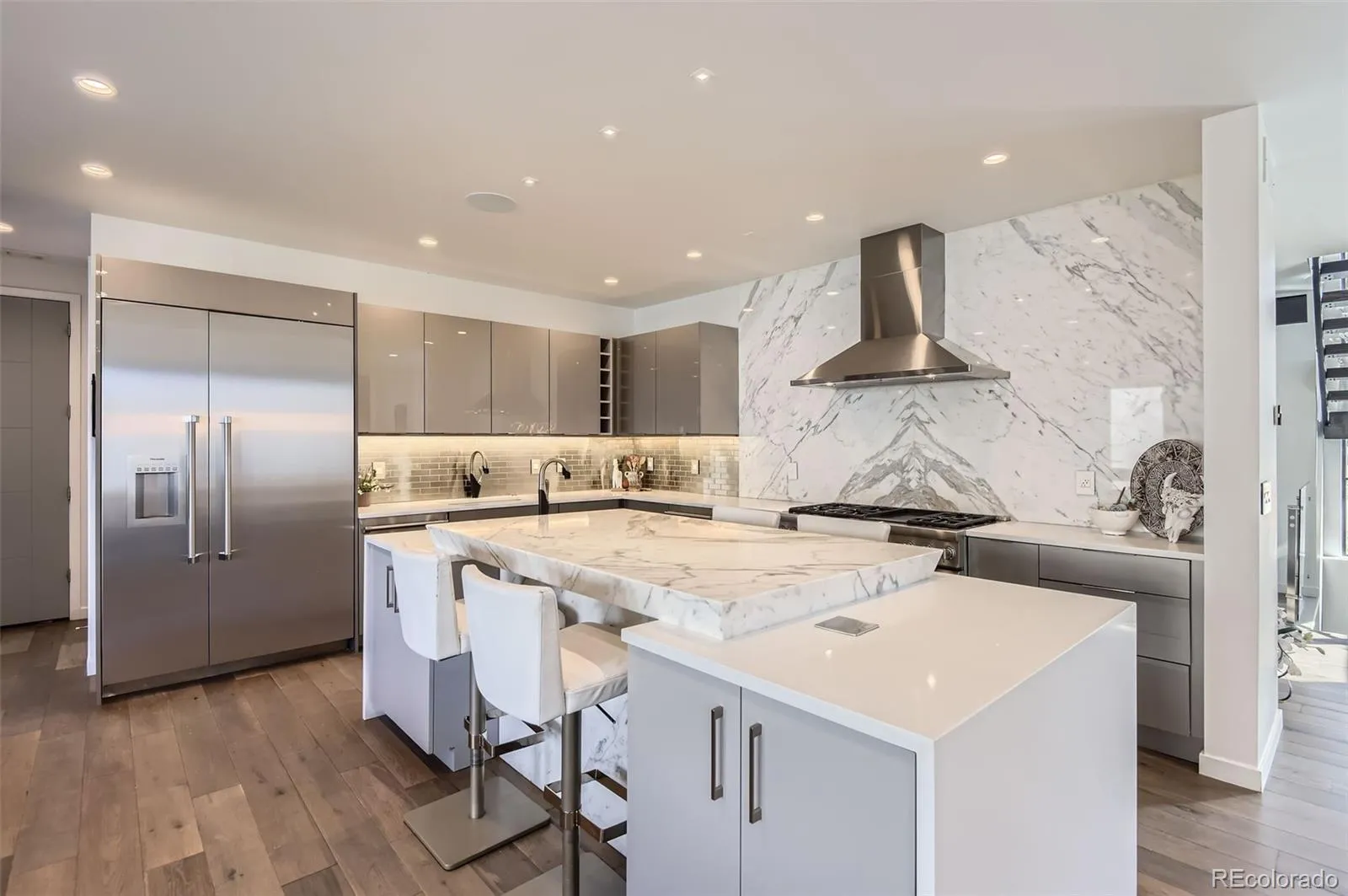 04122026155223 1600 8