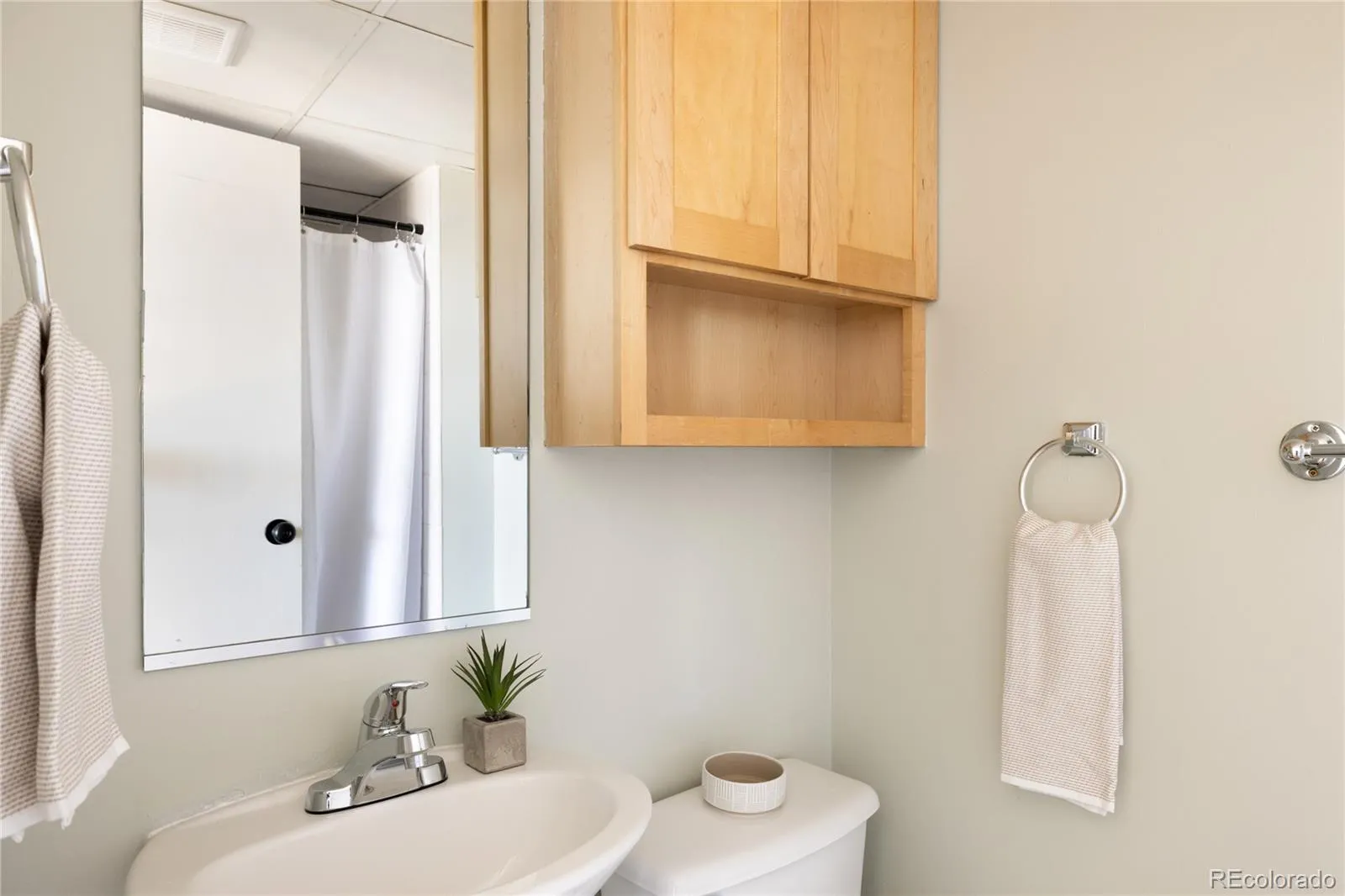 2225 Buchtel Boulevard #812 Denver CO 80210 MLS #REC5797135 05262026210925 1600 15
