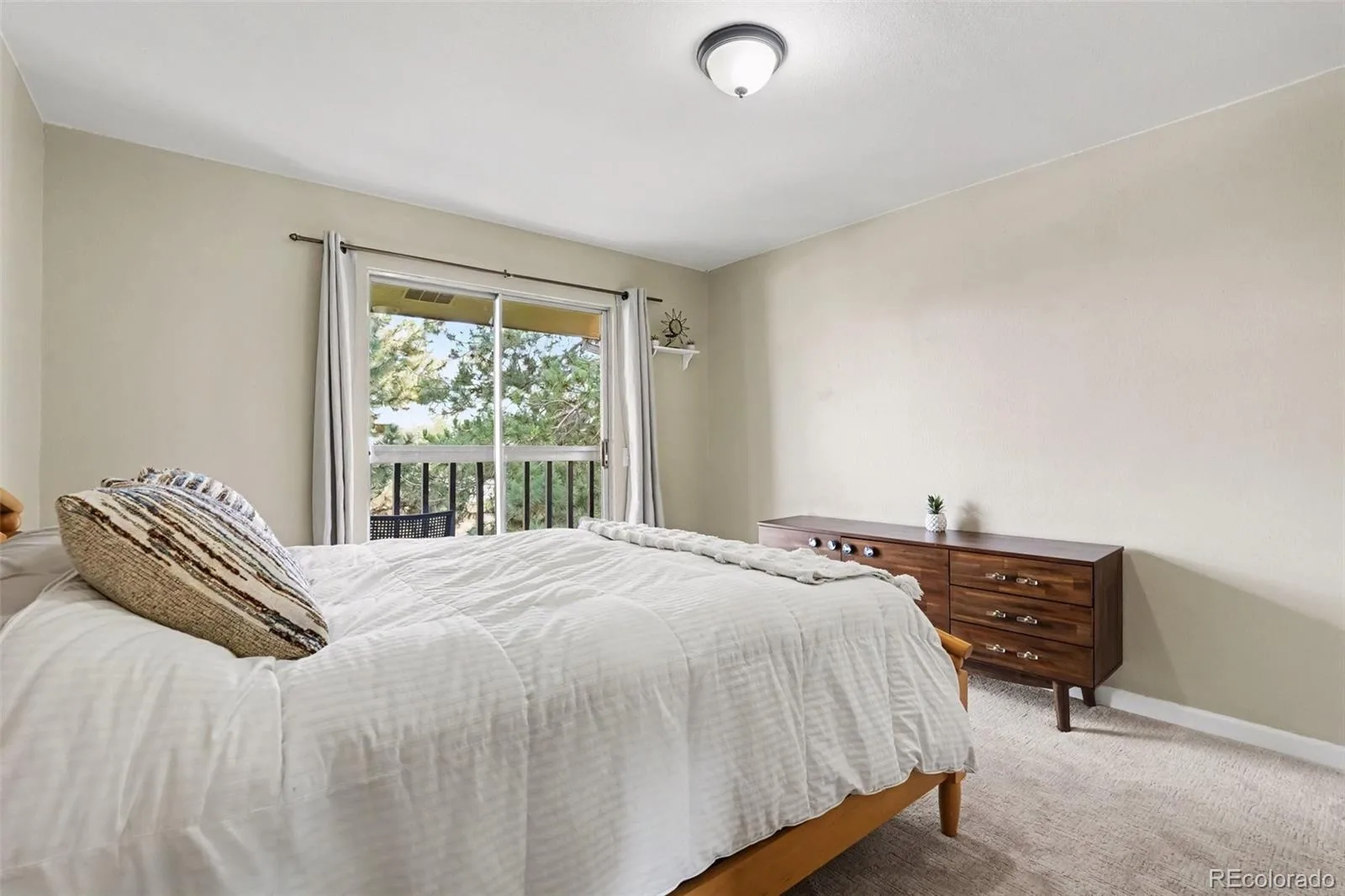 986 Welch Court Golden CO 80401 | MLS #REC5797465 08242026153400 1600 16