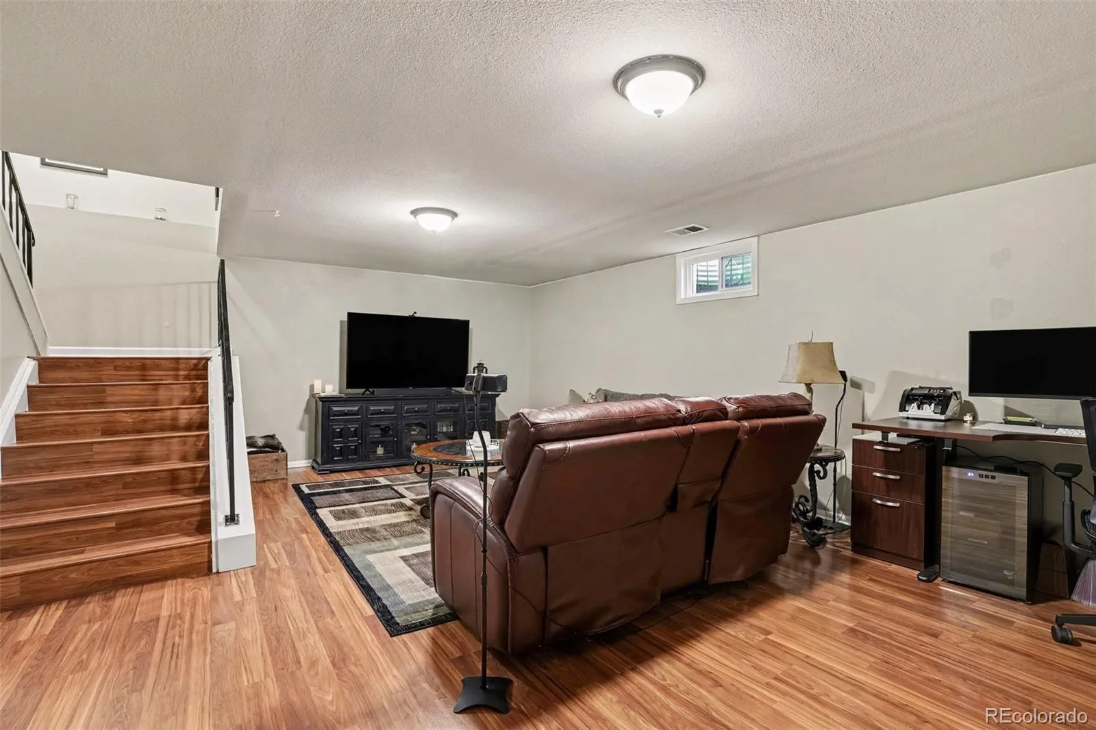 986 Welch Court Golden CO 80401 | MLS #REC5797465 08242026153400 1600 23