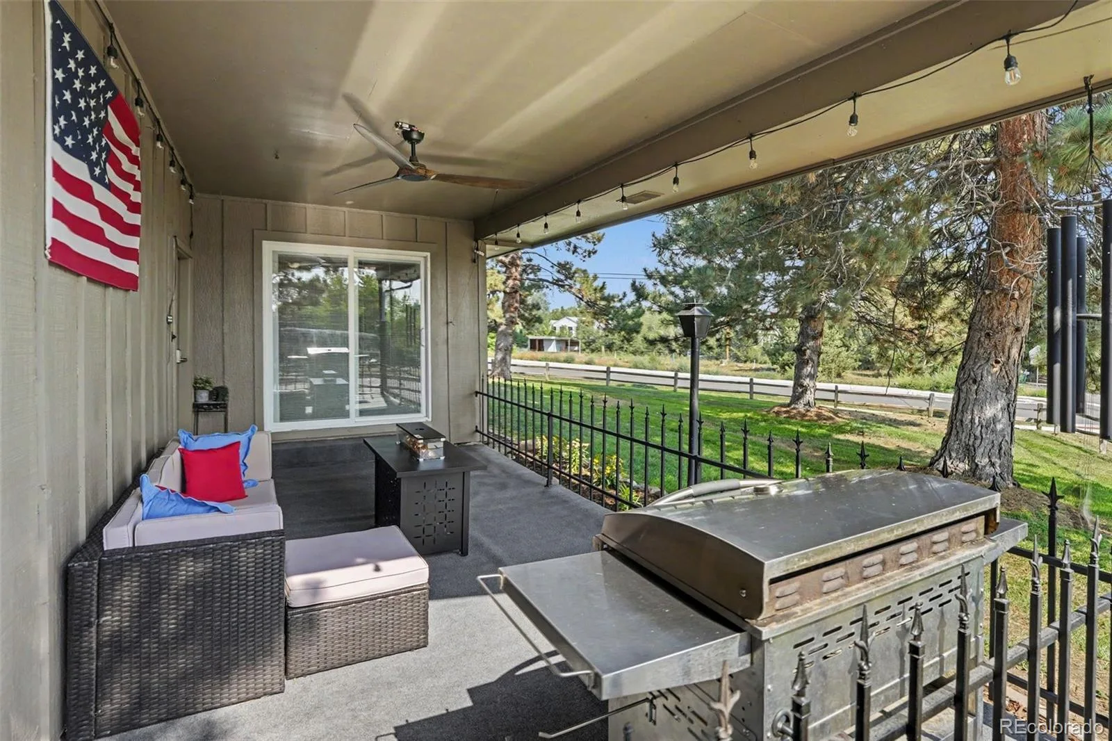 986 Welch Court Golden CO 80401 | MLS #REC5797465 08242026153400 1600 27