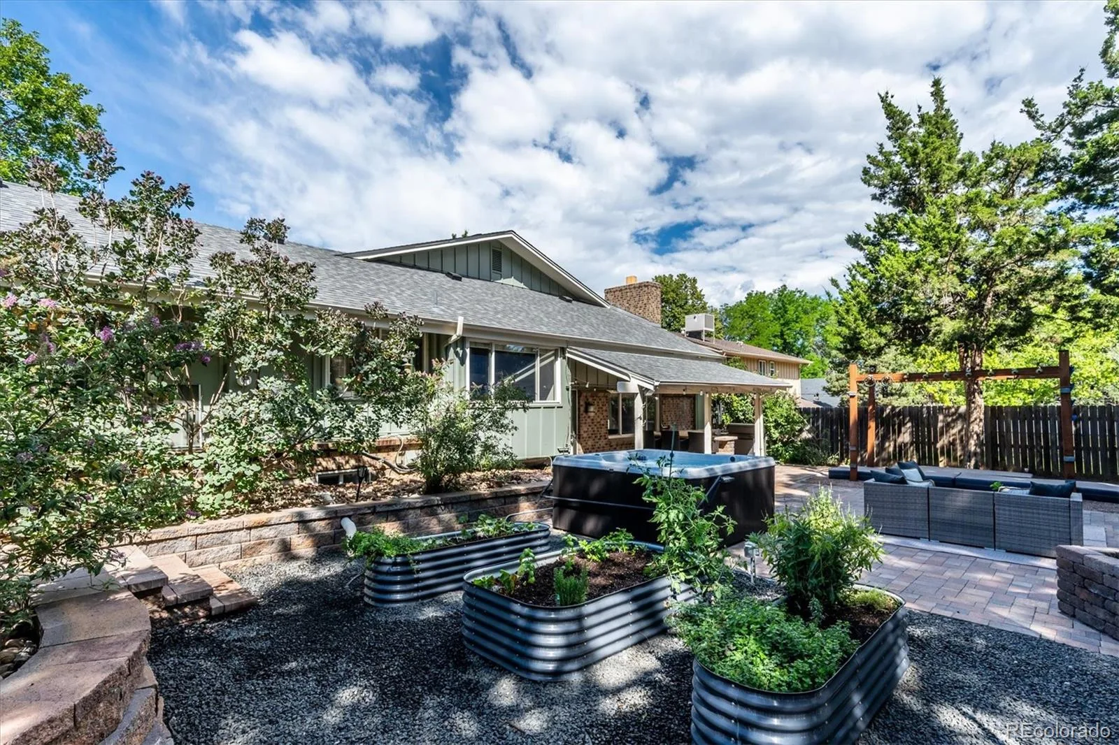 3924 S Wabash Street Denver CO 80237 | MLS #REC5798708 08212026192812 1600 37