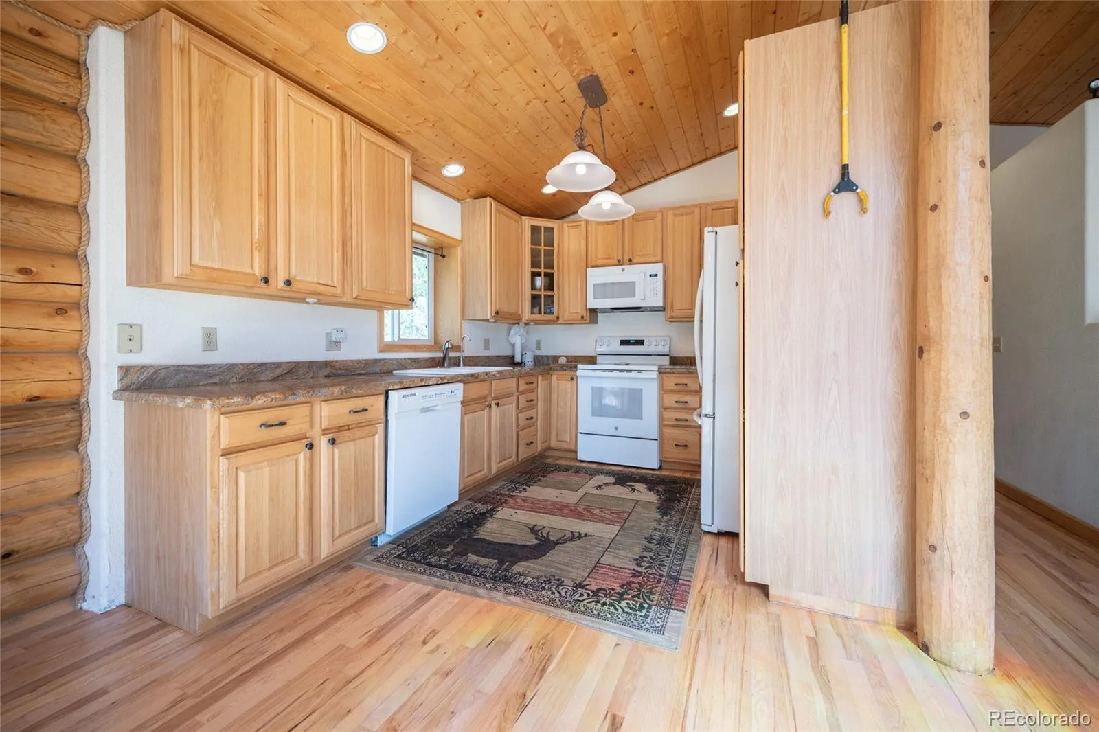 721 Aspen Way Evergreen CO 80439 | MLS #REC5799327 08282026174847 1600 9