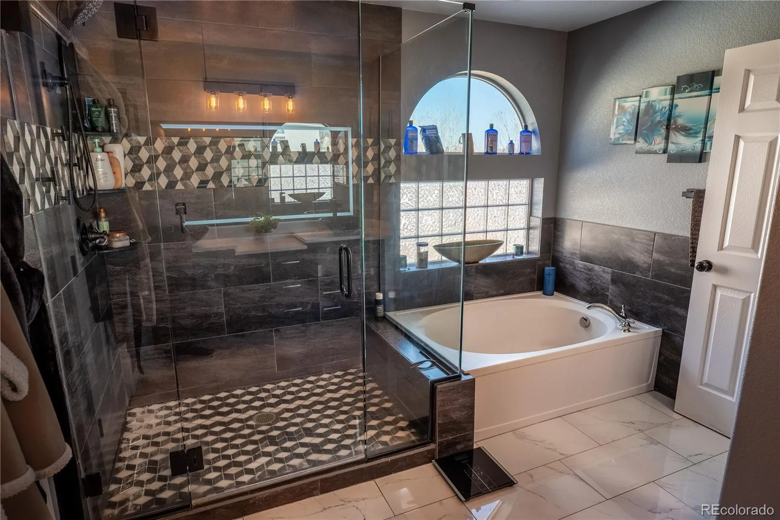 5188 Netherland Street Denver CO 80249 MLS #REC5799699 06102026161641 1600 17