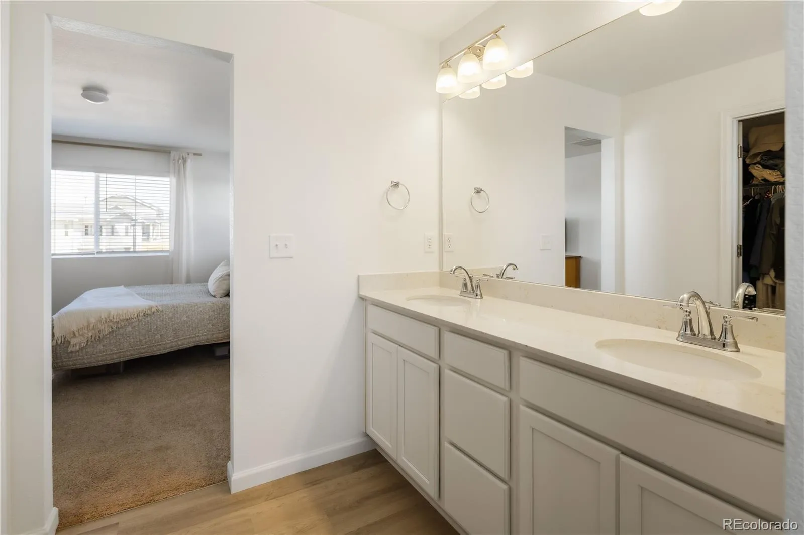 04012026174007 1600 21