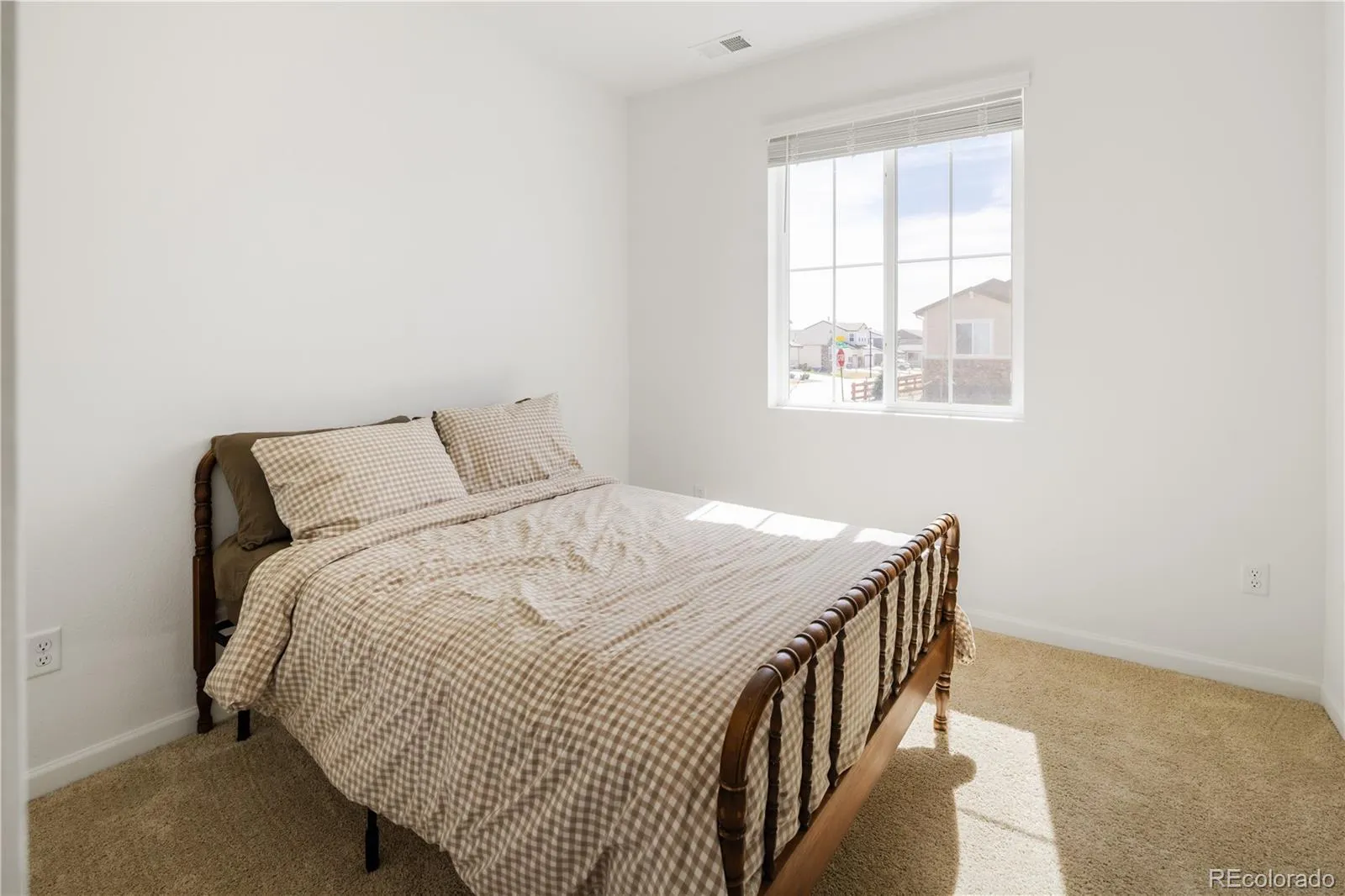 04012026174007 1600 5