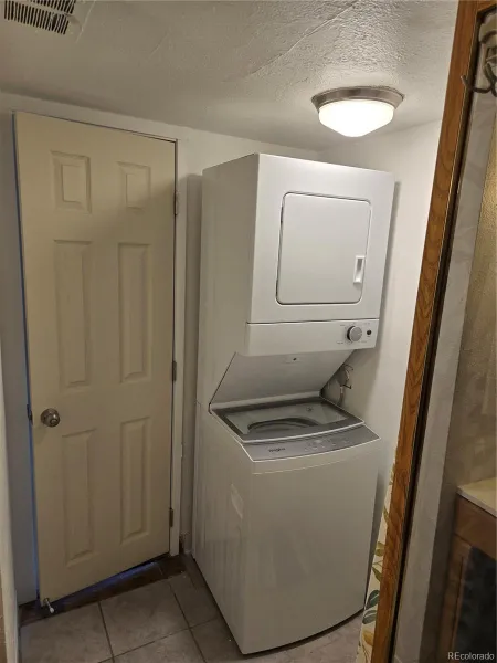 04142026222418 800 24