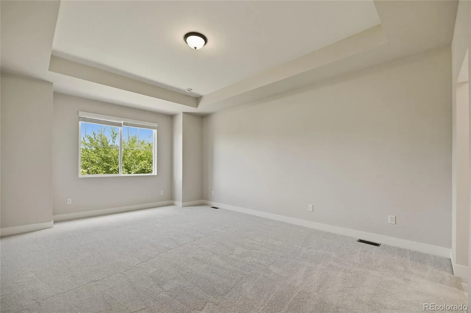 17549 E 103rd Drive Commerce City CO 80022 | MLS #REC5803418 07212026191047 1600 22