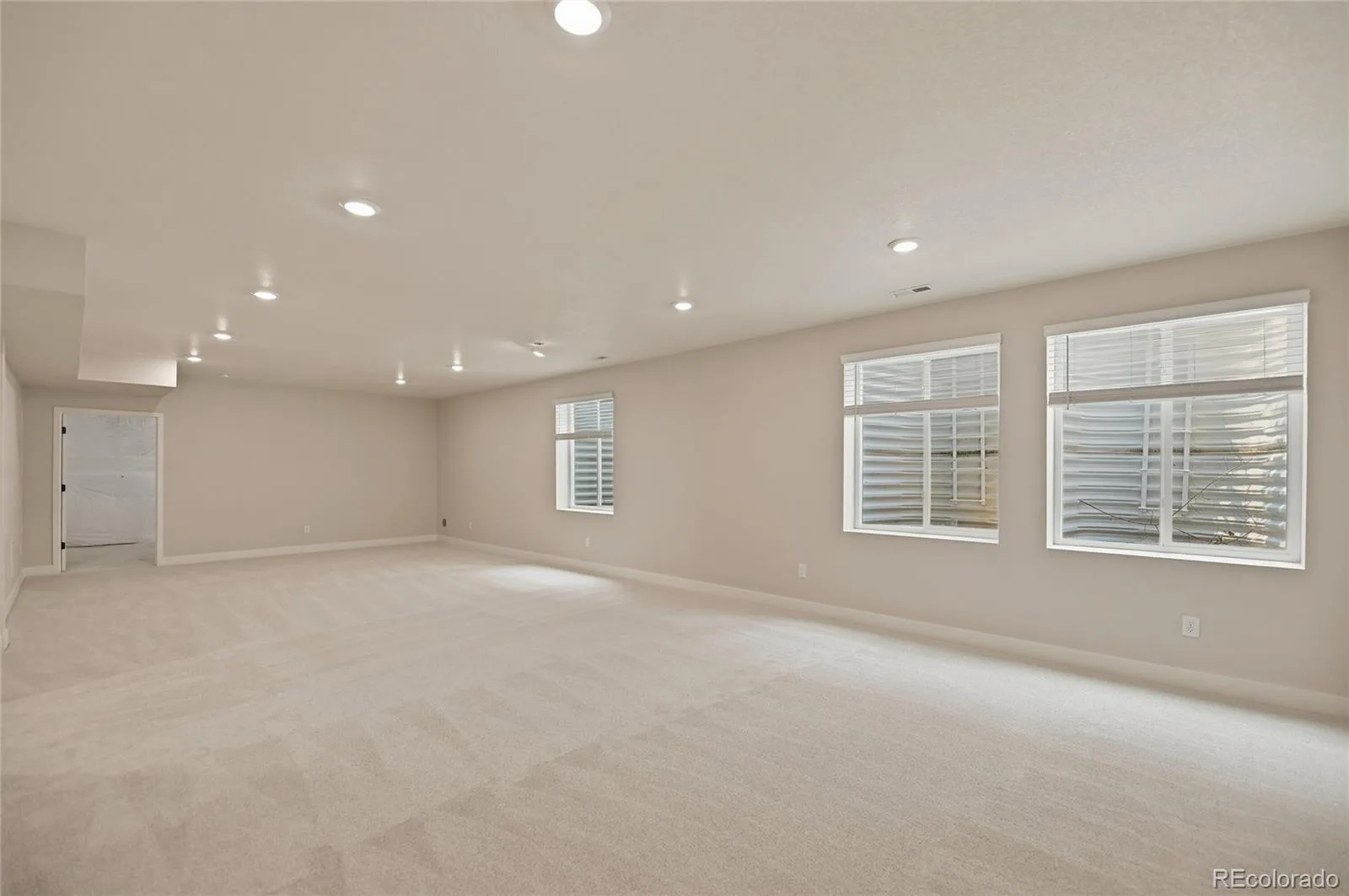 17549 E 103rd Drive Commerce City CO 80022 | MLS #REC5803418 07212026191047 1600 29