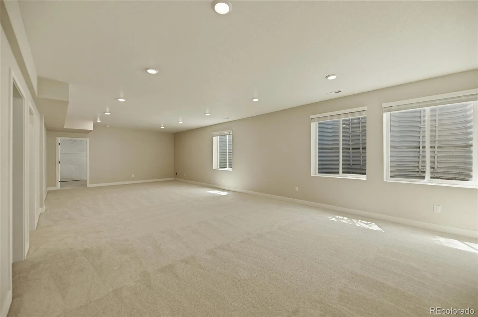 17549 E 103rd Drive Commerce City CO 80022 | MLS #REC5803418 07212026191047 1600 31