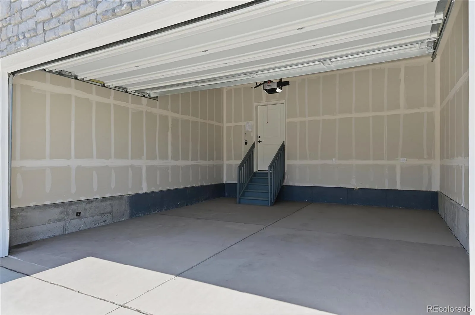 17549 E 103rd Drive Commerce City CO 80022 | MLS #REC5803418 07212026191047 1600 33