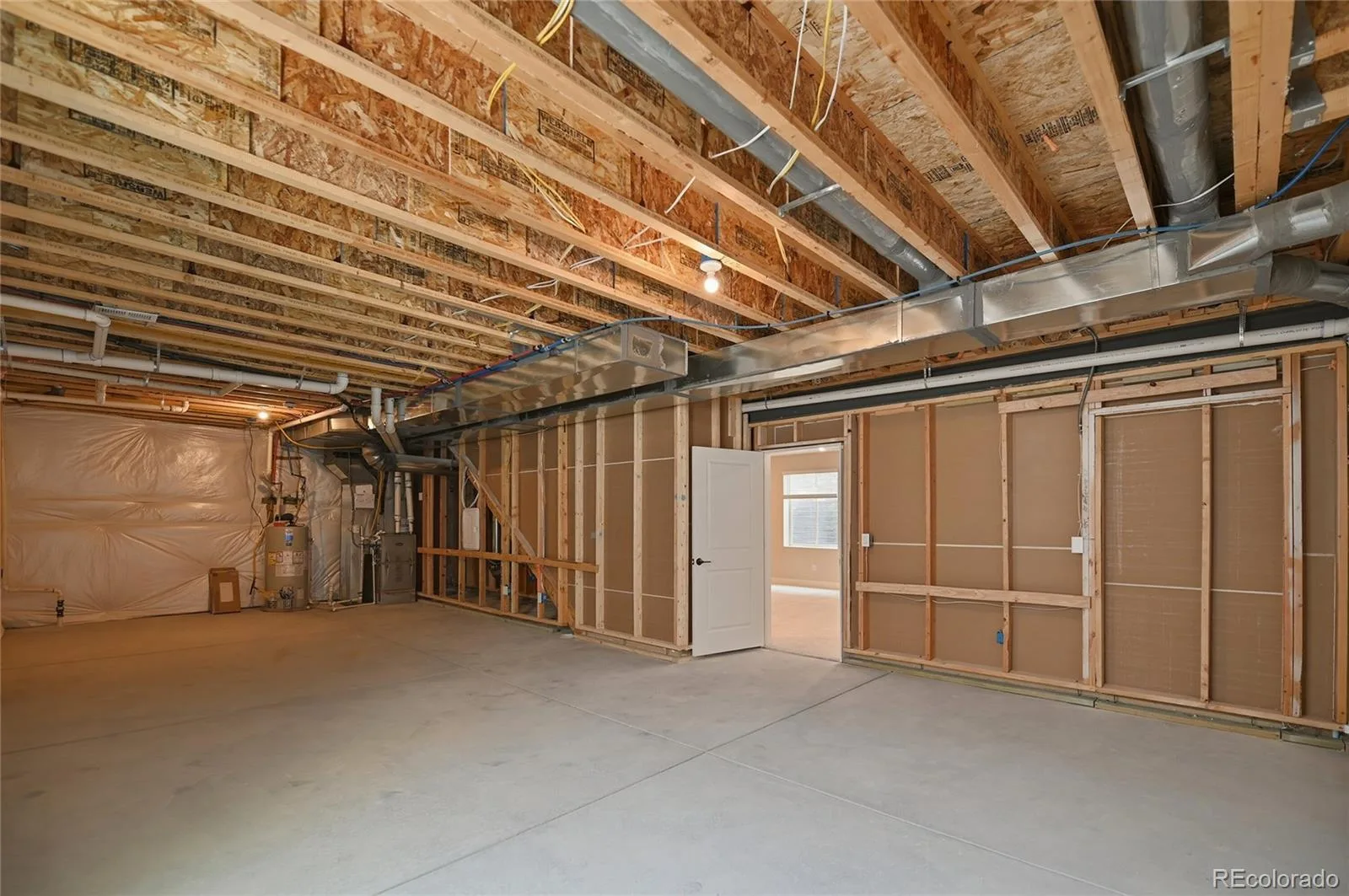 17549 E 103rd Drive Commerce City CO 80022 | MLS #REC5803418 07212026191047 1600 34
