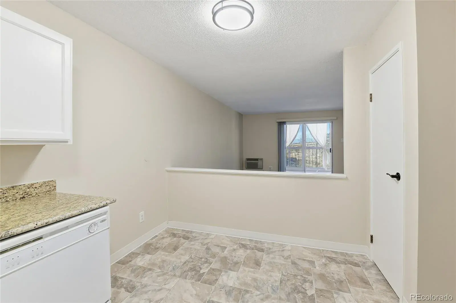 3022 S Wheeling Way #309 Aurora CO 80014 MLS #REC5804033 01312026010535 1600 12