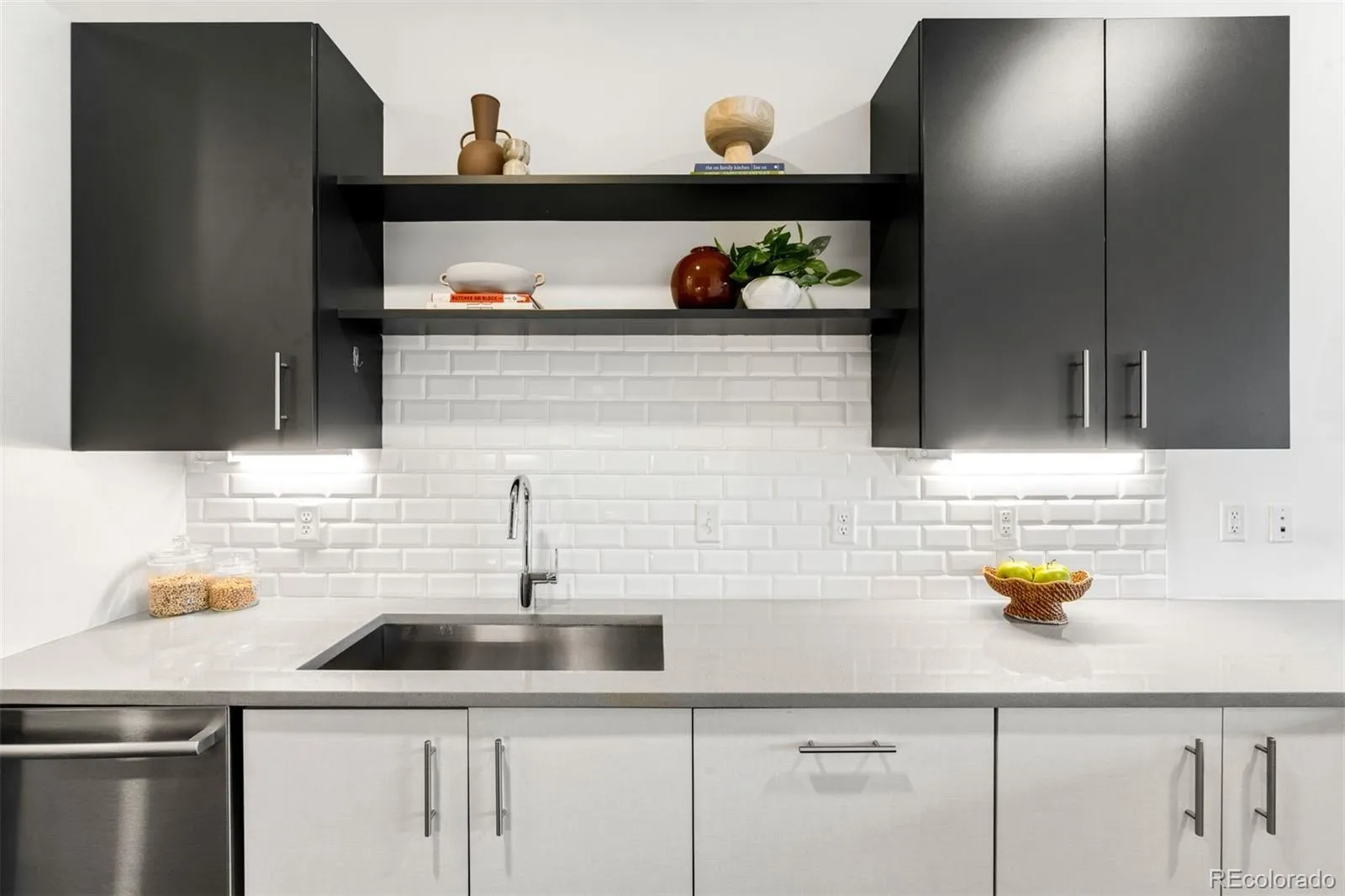 04102026212626 1600 5