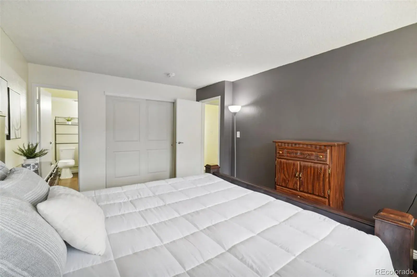 10211 Ura Lane #8-207 Thornton CO 80260 MLS #REC5807137 02022026051747 1600 16