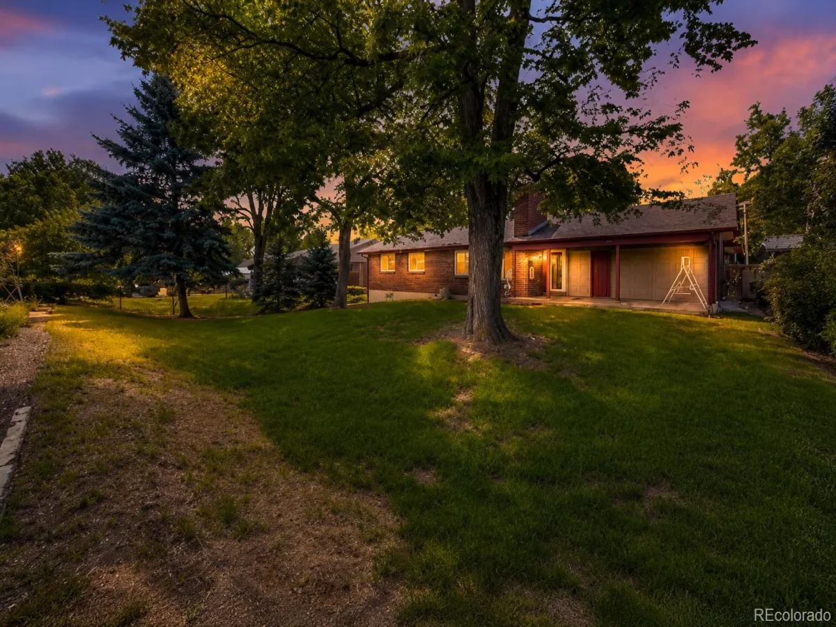 6655 E Amherst Avenue Denver CO 80224 MLS #REC5807374 06102026211058 1200 34