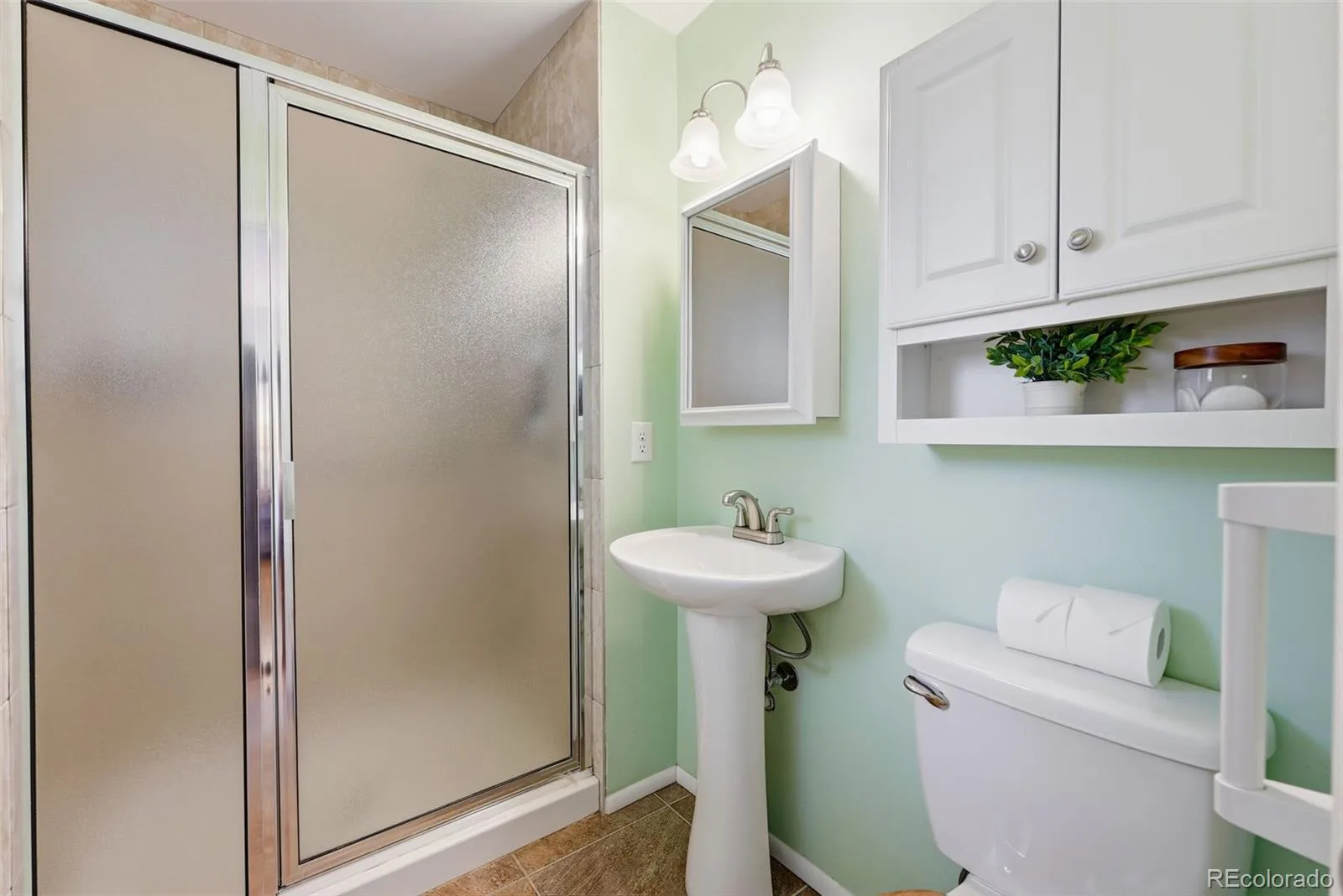 6655 E Amherst Avenue Denver CO 80224 MLS #REC5807374 06102026211058 1600 14