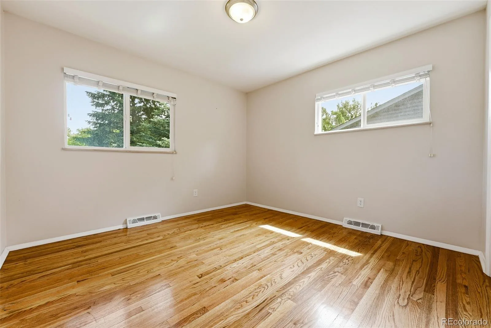 6655 E Amherst Avenue Denver CO 80224 MLS #REC5807374 06102026211058 1600 15