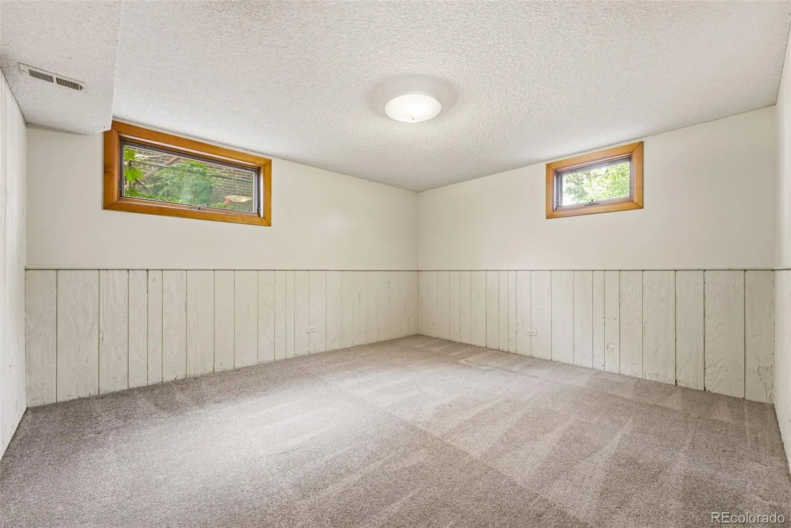 6655 E Amherst Avenue Denver CO 80224 MLS #REC5807374 06102026211058 1600 30