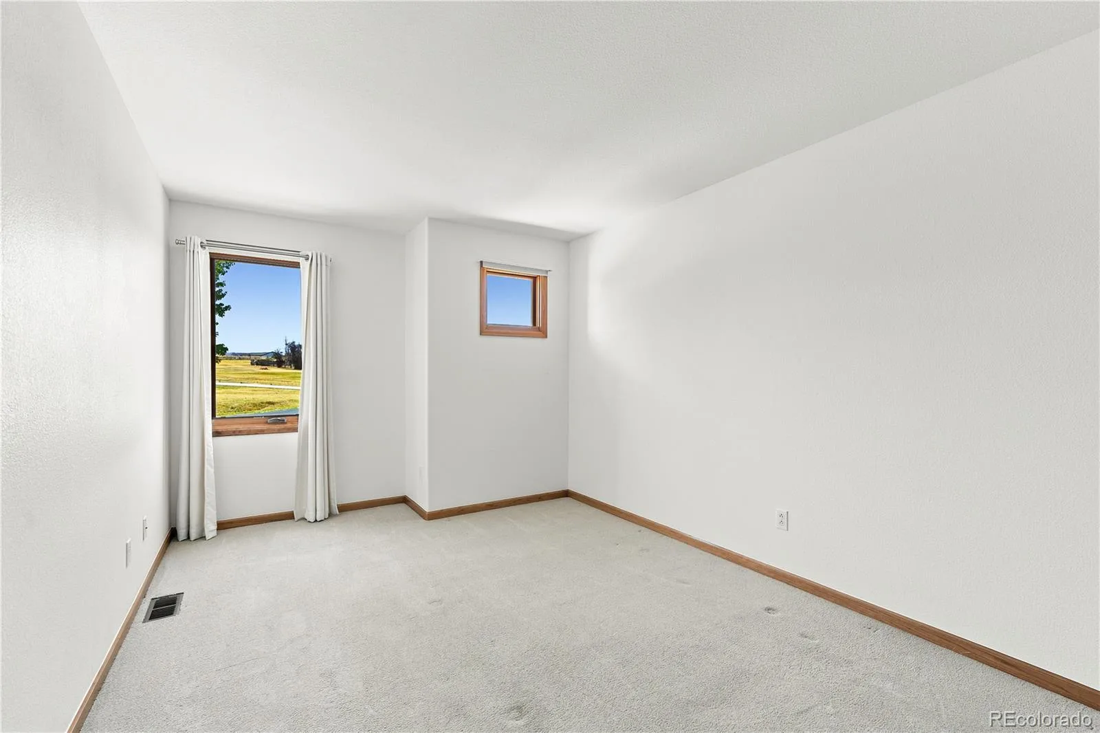 26373 E Phillips Place Aurora CO 80016 | MLS #REC5808164 08022026195413 1600 35