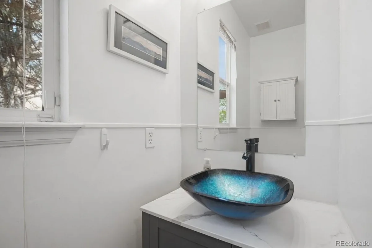23502 E Alabama Drive Aurora CO 80018 | MLS #REC5809750 07022026044836 1200 36