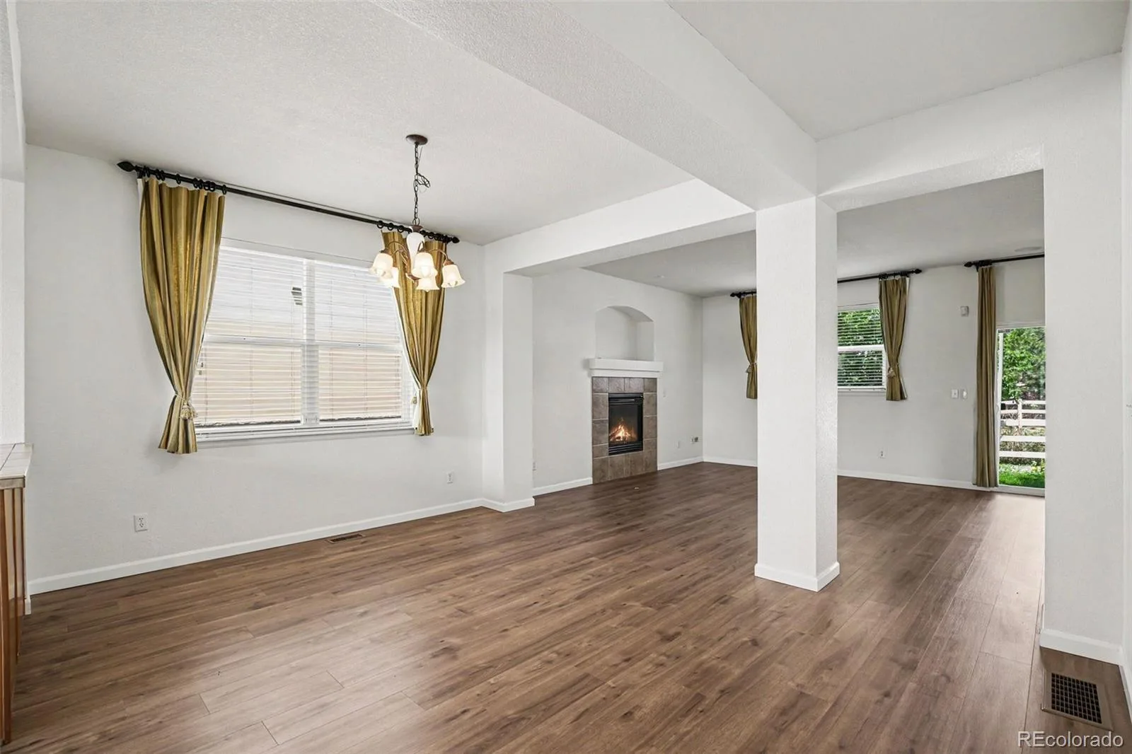 23502 E Alabama Drive Aurora CO 80018 | MLS #REC5809750 07022026044836 1600 10