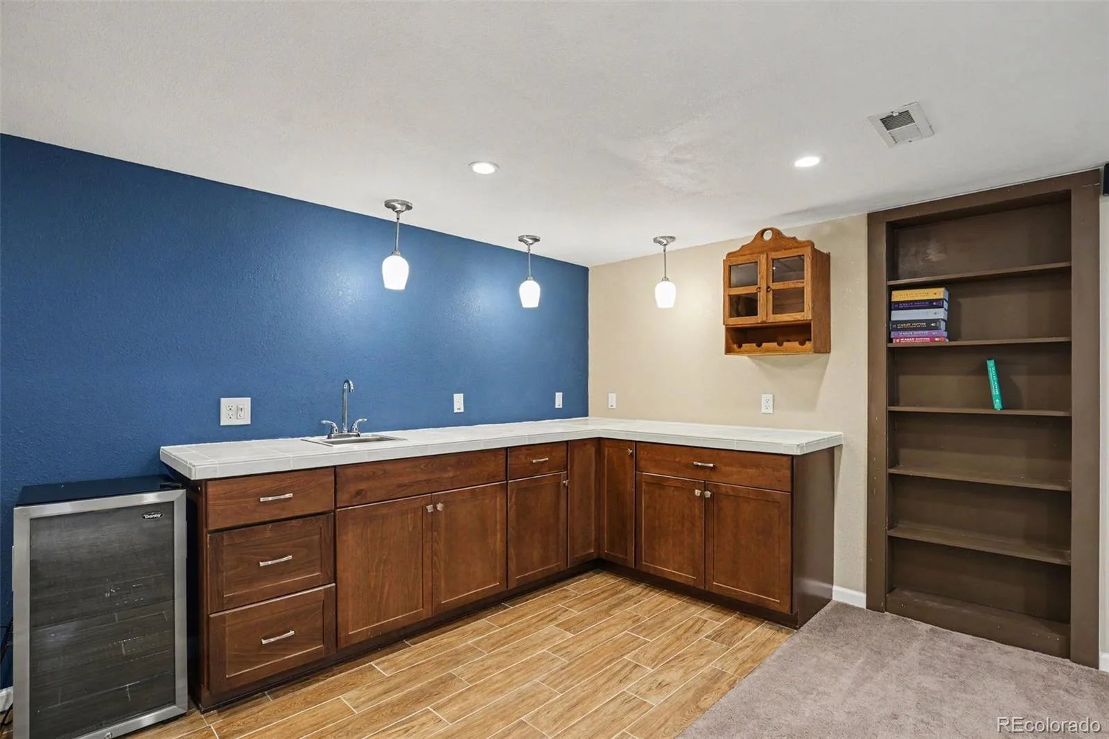23502 E Alabama Drive Aurora CO 80018 | MLS #REC5809750 07022026044836 1600 17