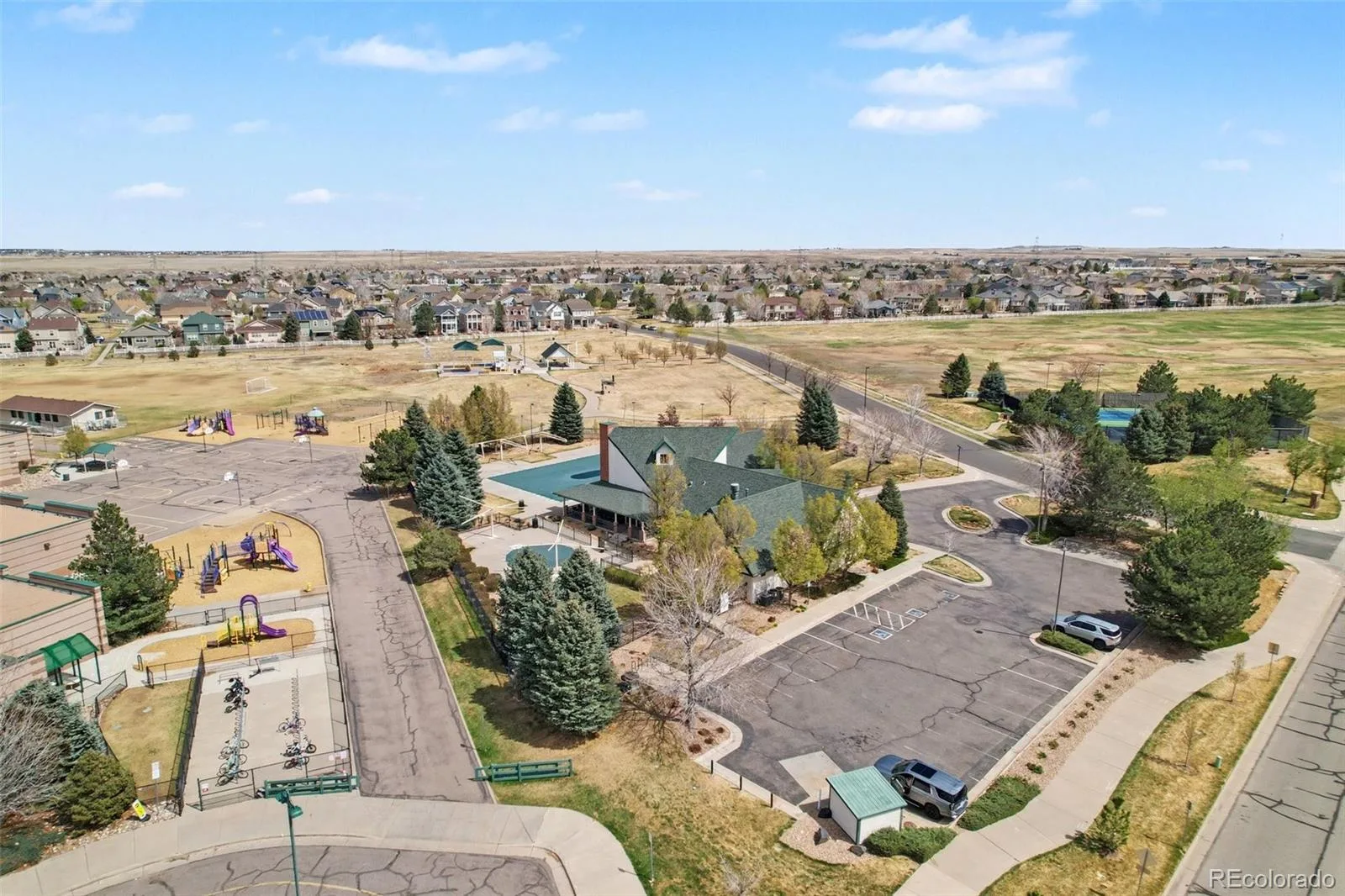 23502 E Alabama Drive Aurora CO 80018 | MLS #REC5809750 07022026044836 1600 31