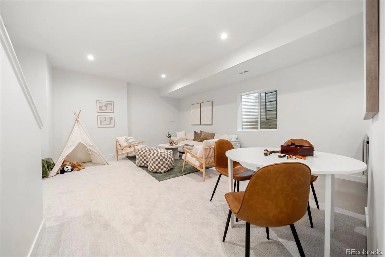 2359 S Bannock Street Denver CO 80223 MLS #REC5810242 05132026210006 1600 22
