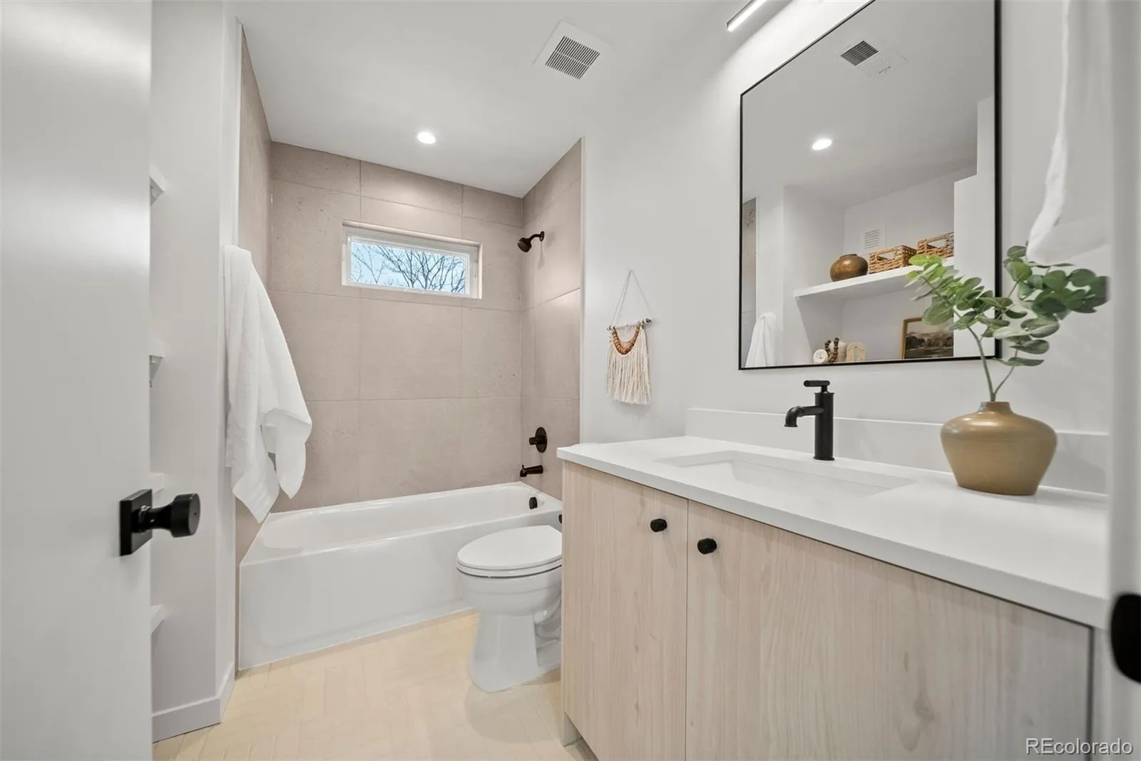 2359 S Bannock Street Denver CO 80223 MLS #REC5810242 05132026210006 1600 41