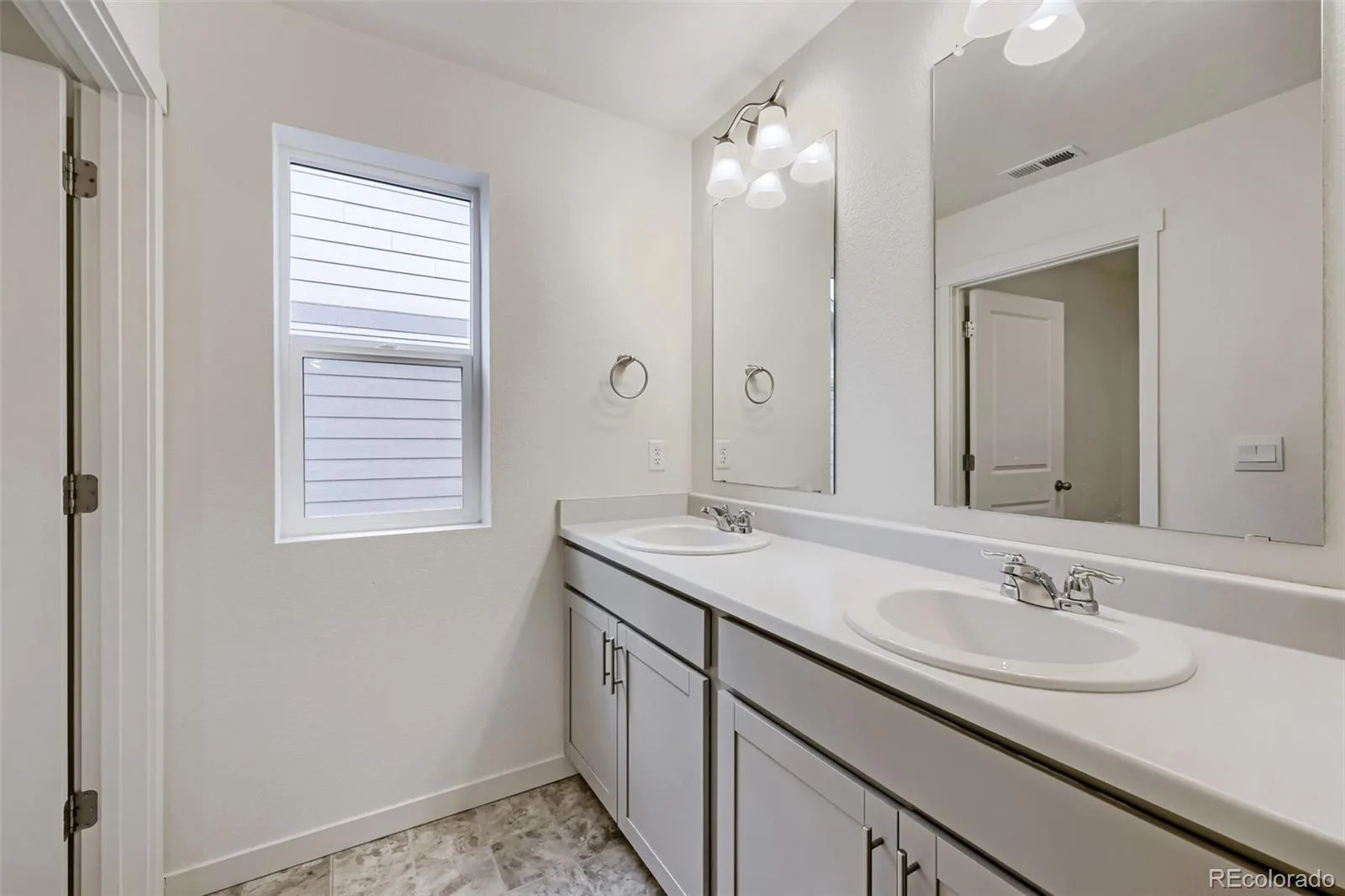 801 Crest Street Brighton CO 80603 | MLS #REC5810472 07172026224207 1600 28
