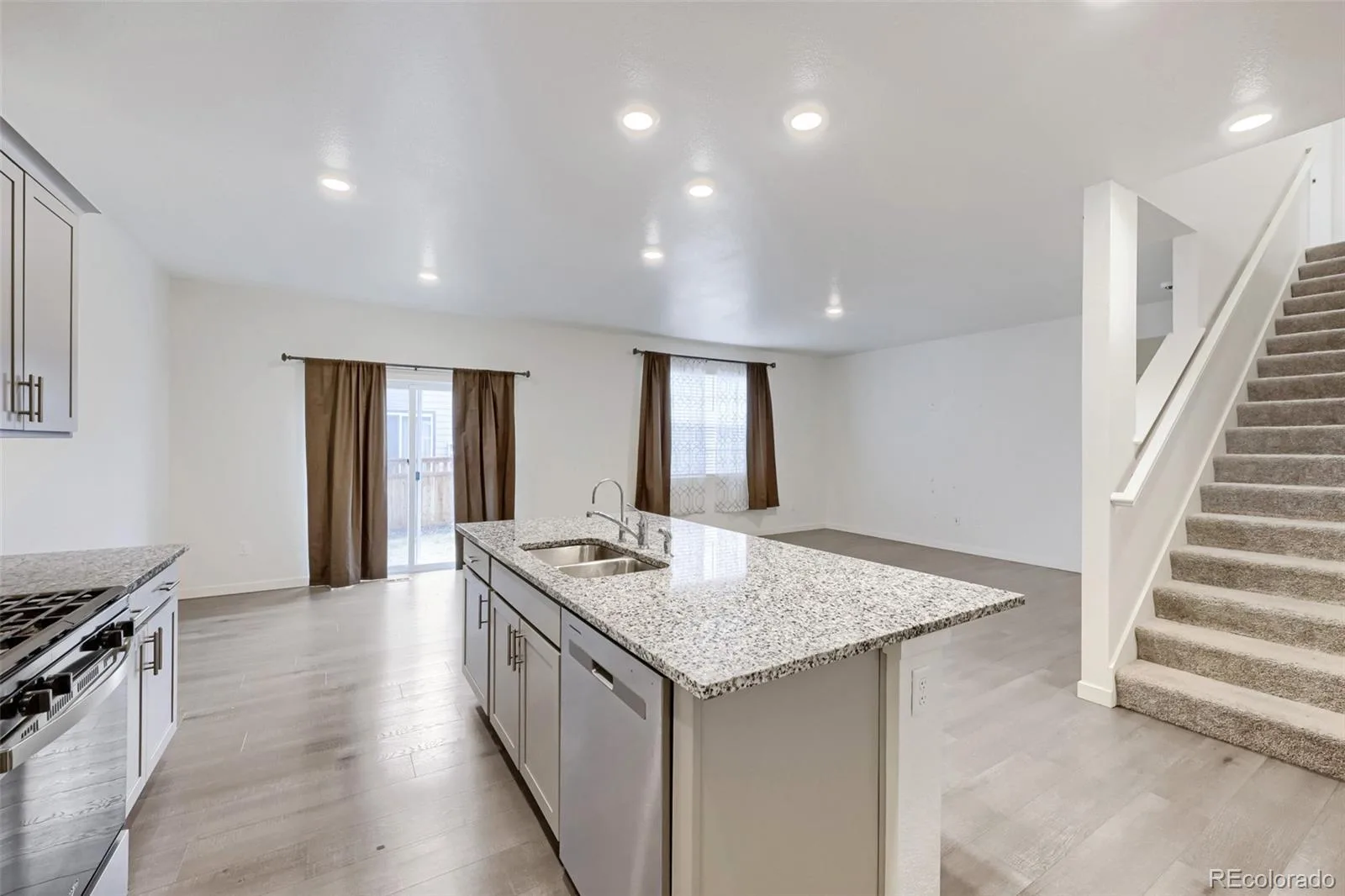 801 Crest Street Brighton CO 80603 | MLS #REC5810472 07172026224207 1600 3