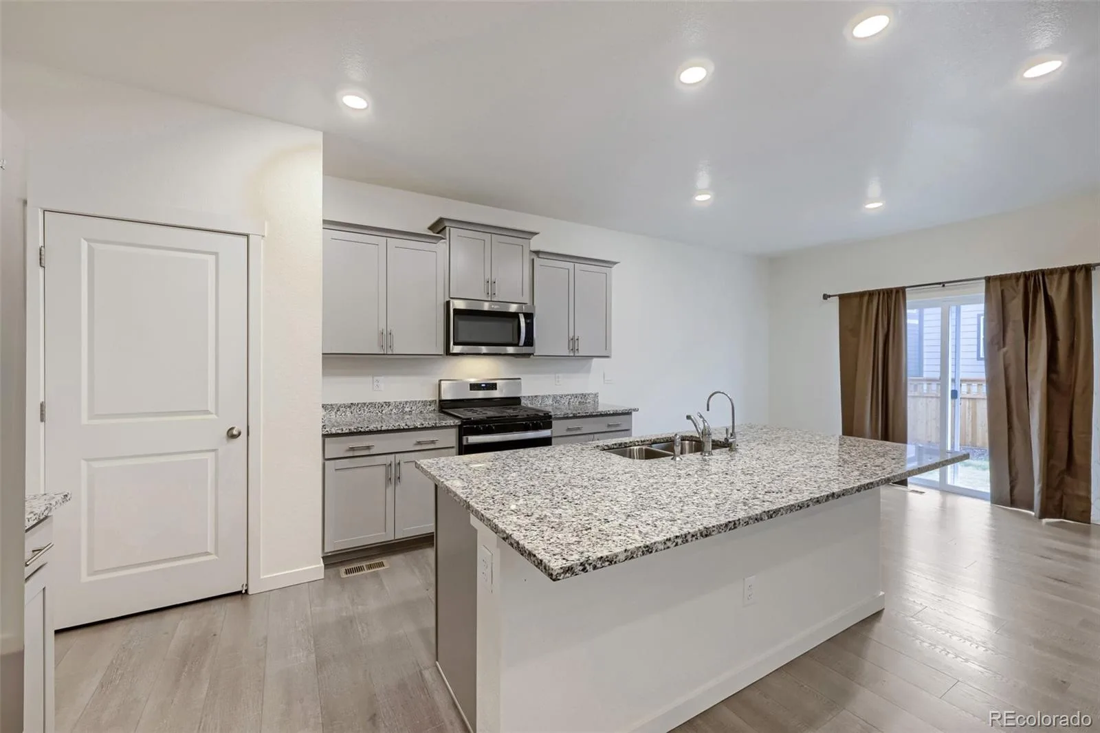 801 Crest Street Brighton CO 80603 | MLS #REC5810472 07172026224207 1600 5