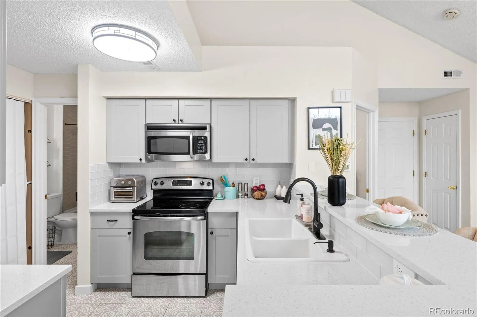 13792 E Lehigh Avenue #B Aurora CO 80014 | MLS #REC5812316 09232026003239 1600 10