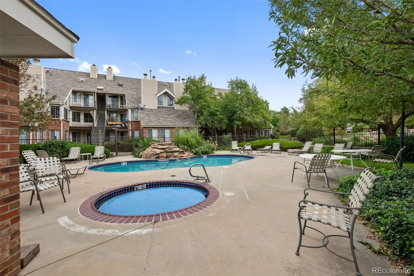 13792 E Lehigh Avenue #B Aurora CO 80014 | MLS #REC5812316 09232026003239 1600 27