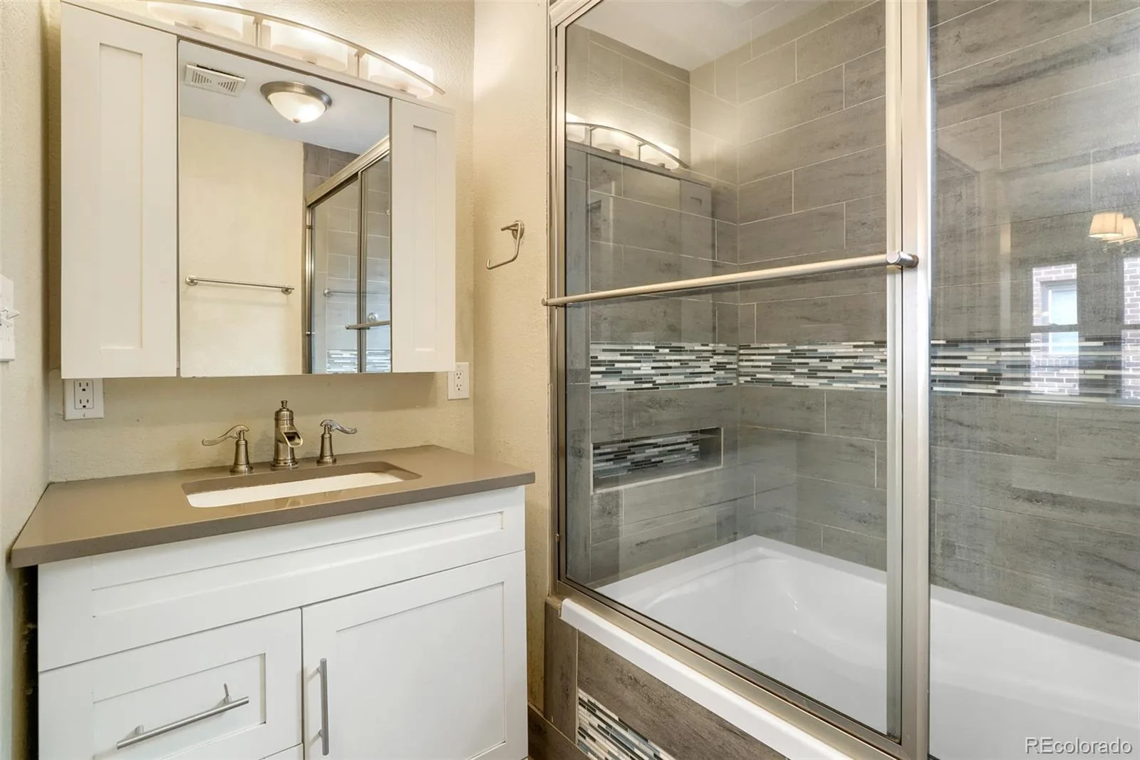 3625 N Vine Street Denver CO 80205 | MLS #REC5822243 07182026173416 1600 9