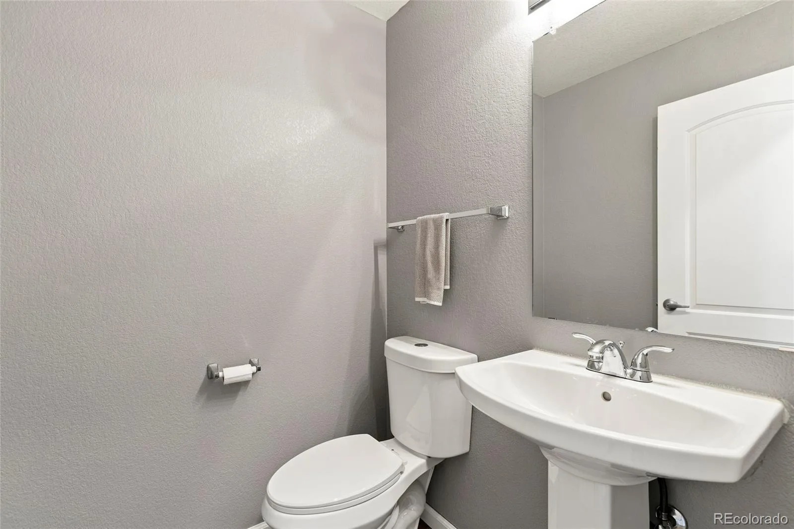 9895 Aftonwood Street Highlands Ranch CO 80126 | MLS #REC5822979 07132026153735 1600 15
