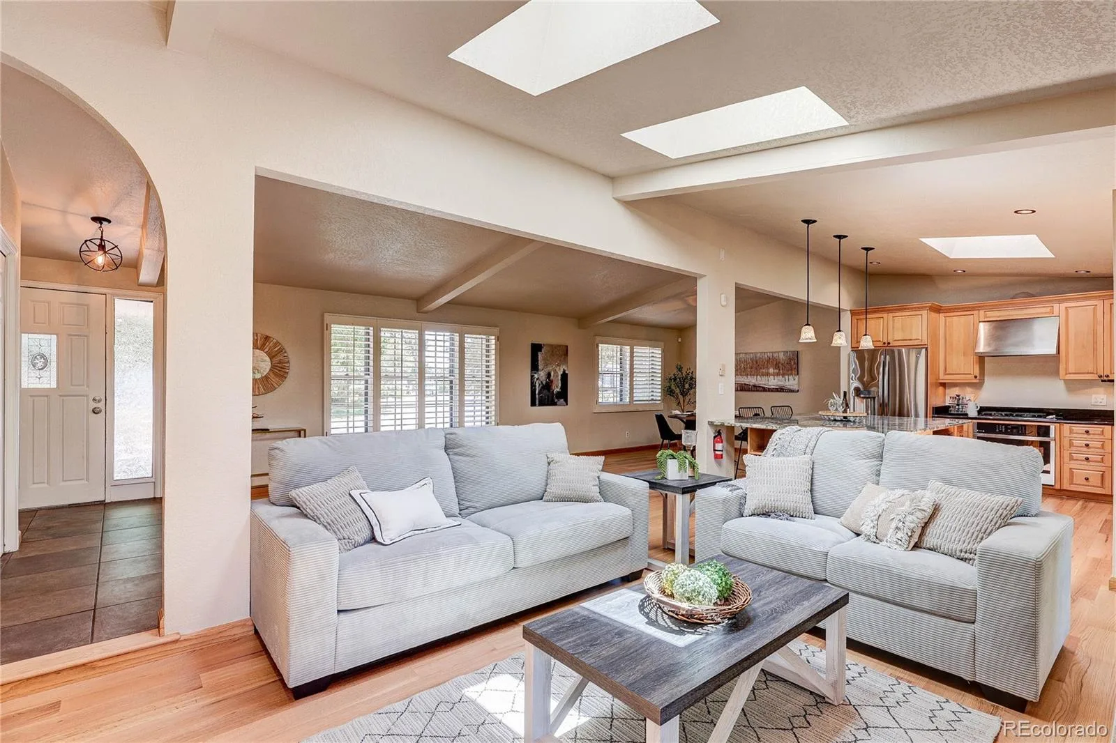 811 S Newcombe Way Lakewood CO 80226 MLS #REC5824160 06192026232723 1600 13