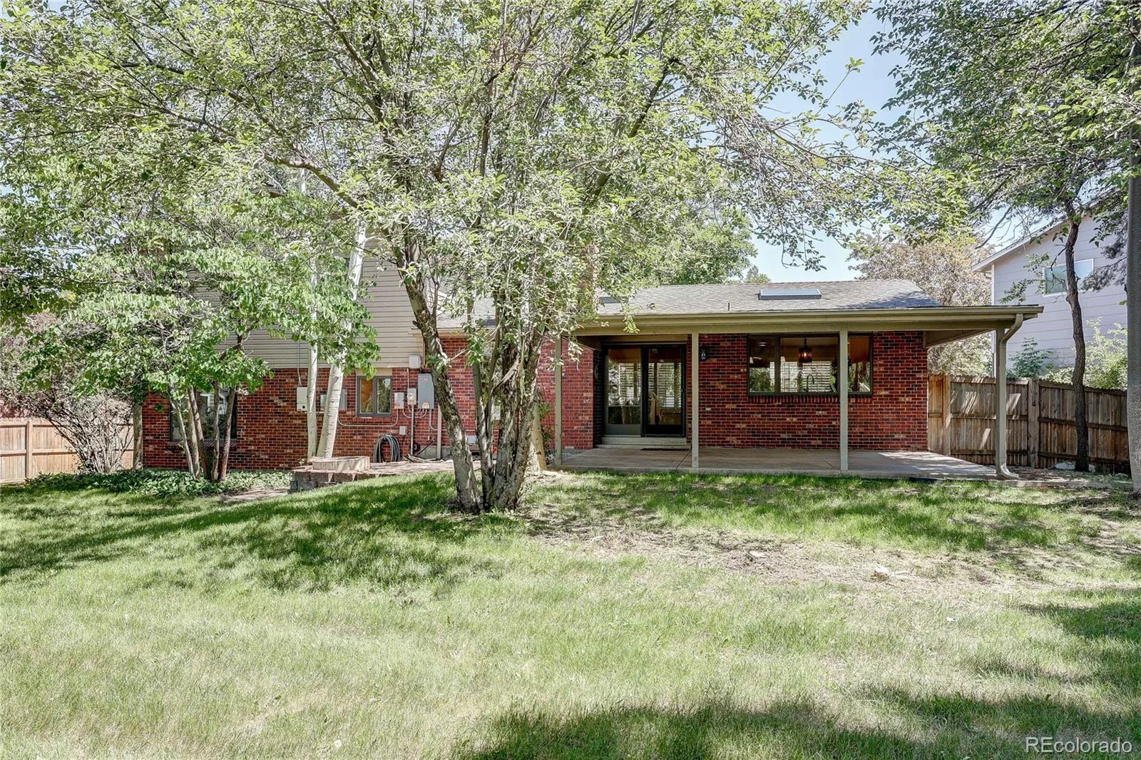 811 S Newcombe Way Lakewood CO 80226 MLS #REC5824160 06192026232723 1600 40