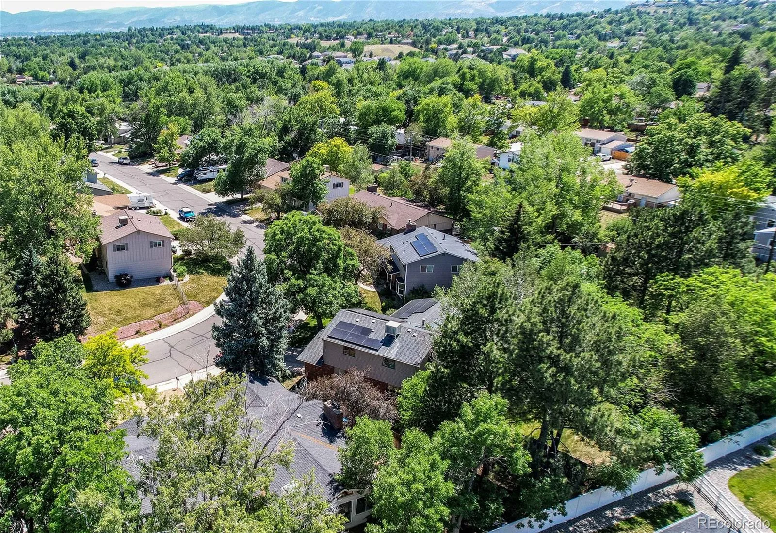 811 S Newcombe Way Lakewood CO 80226 MLS #REC5824160 06192026232723 1600 45