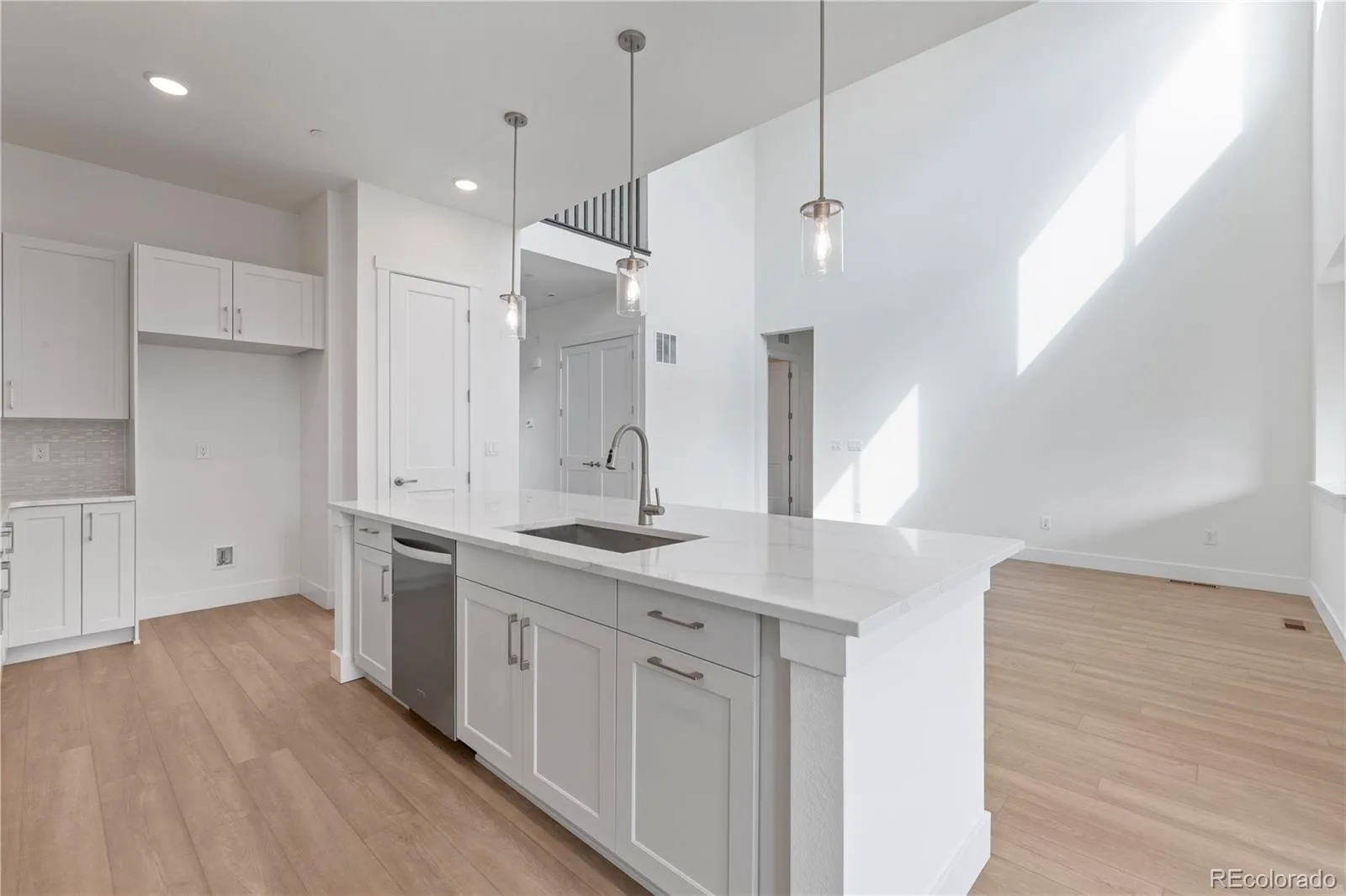 5630 W 142 Avenue Broomfield CO 80020 MLS #REC5826584 05032026000849 1600 6