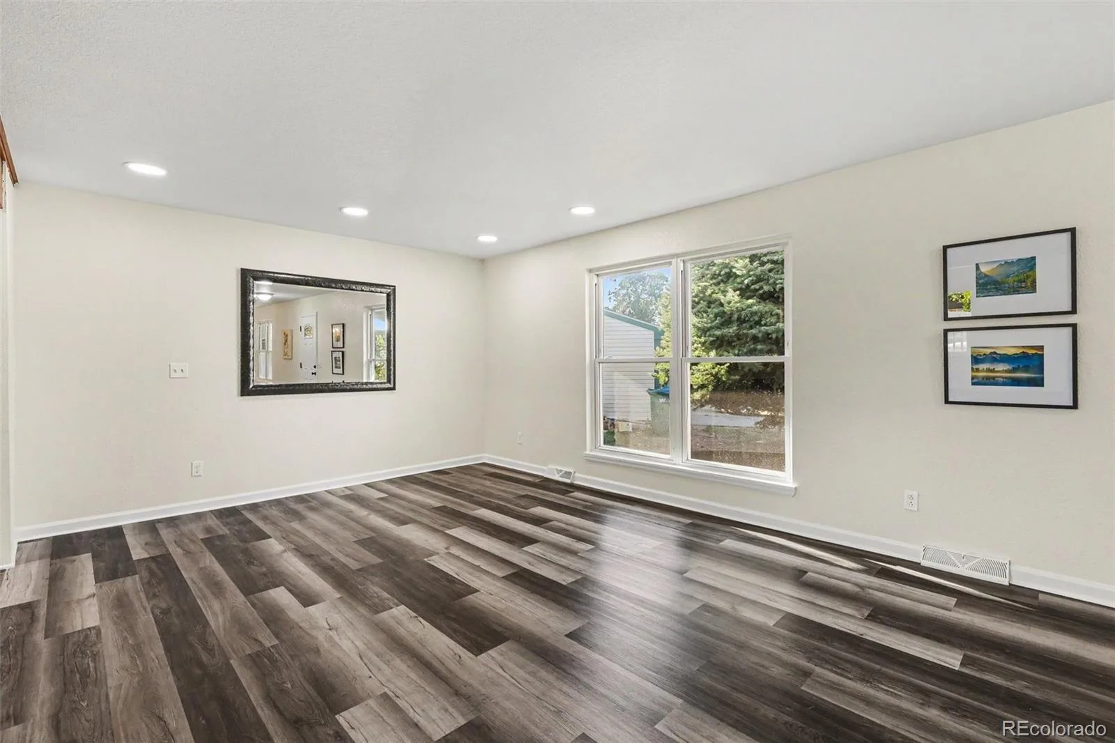 14420 E Radcliff Drive Aurora CO 80015 | MLS #REC5826902 10102026071109 1600 18