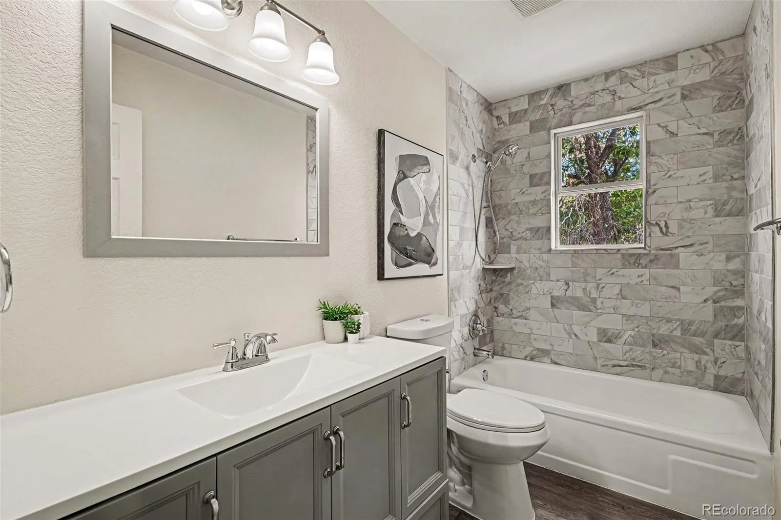14420 E Radcliff Drive Aurora CO 80015 | MLS #REC5826902 10102026071109 1600 25
