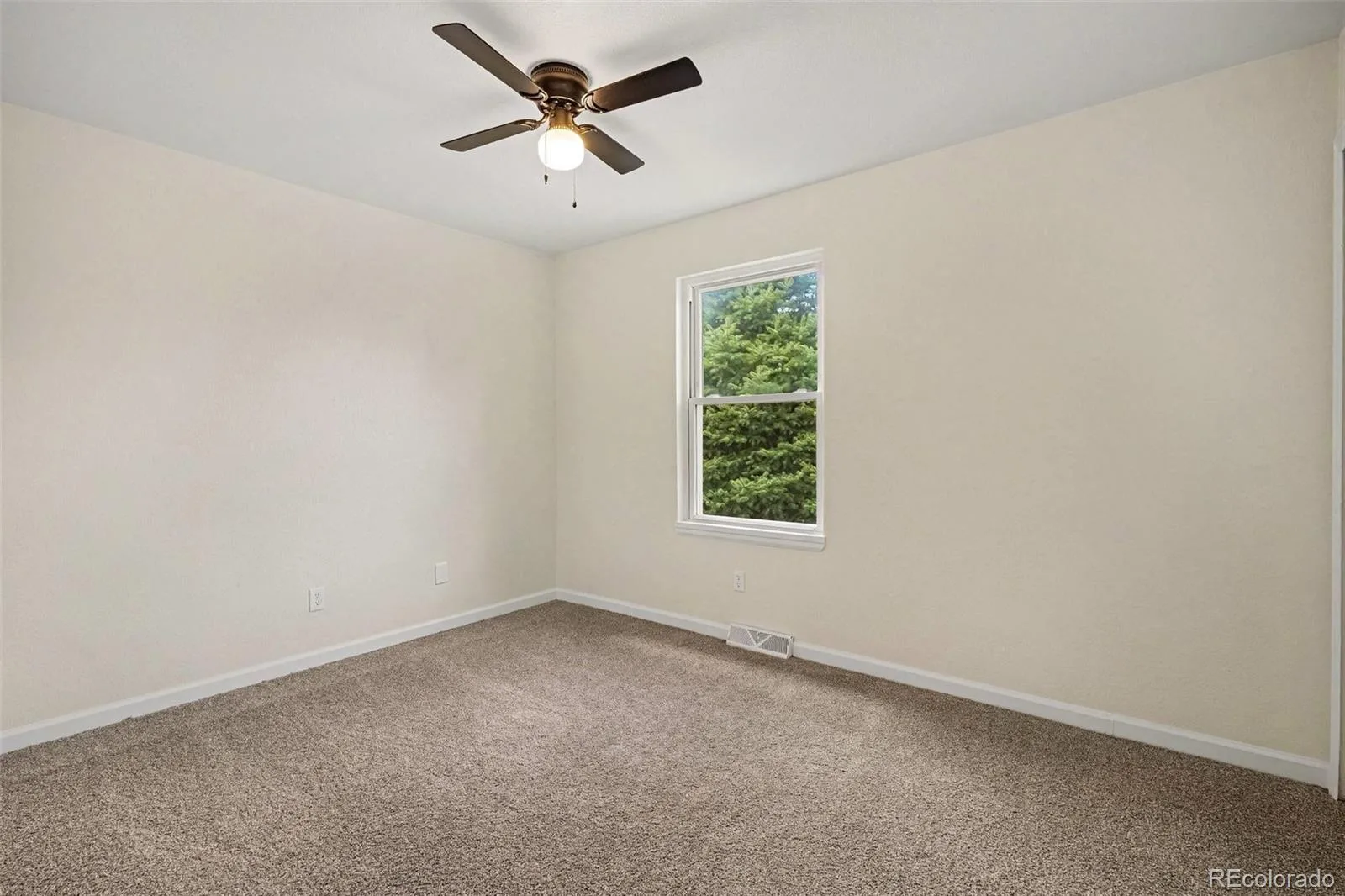 14420 E Radcliff Drive Aurora CO 80015 | MLS #REC5826902 10102026071109 1600 27