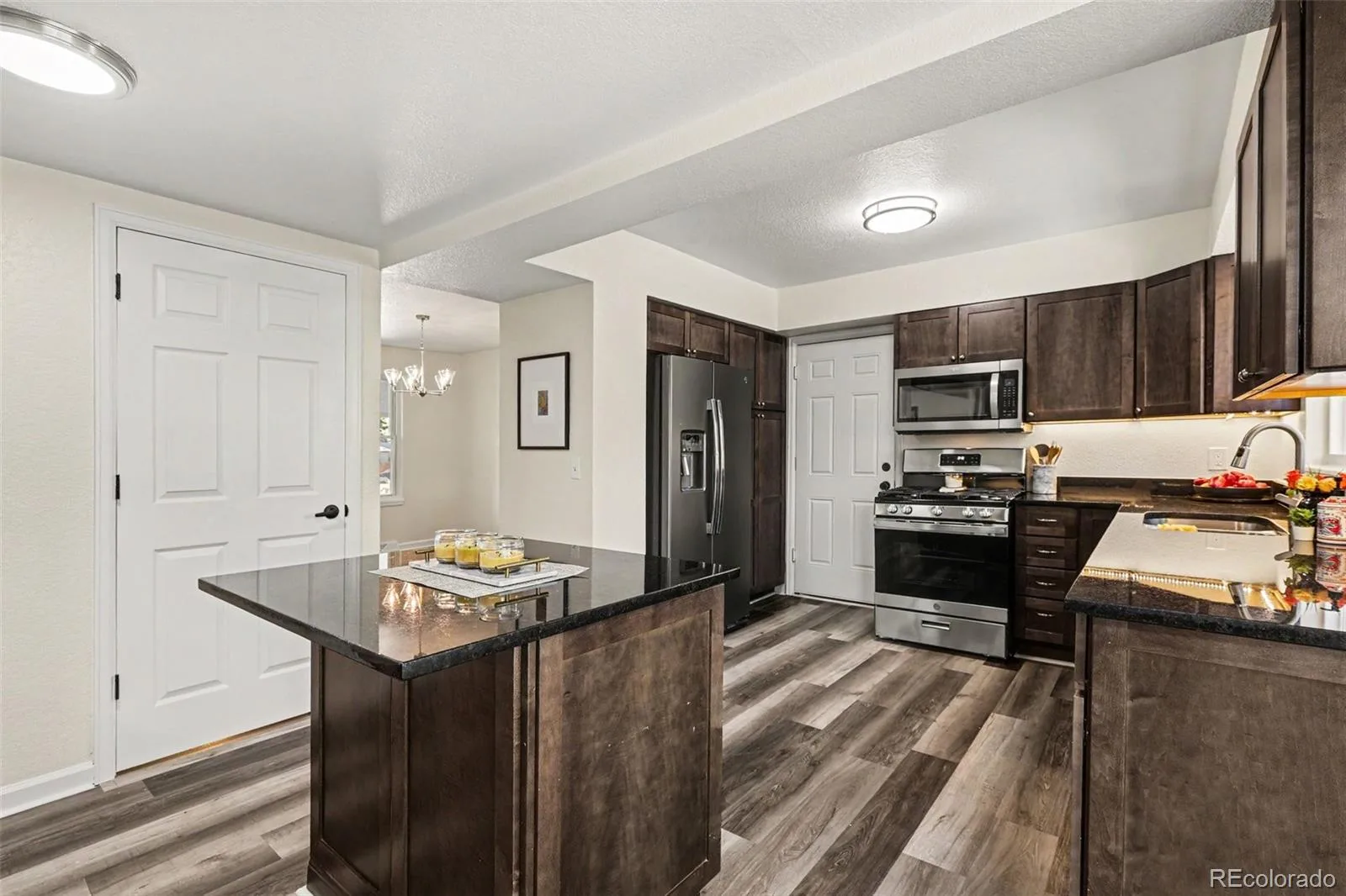 14420 E Radcliff Drive Aurora CO 80015 | MLS #REC5826902 10102026071109 1600 6