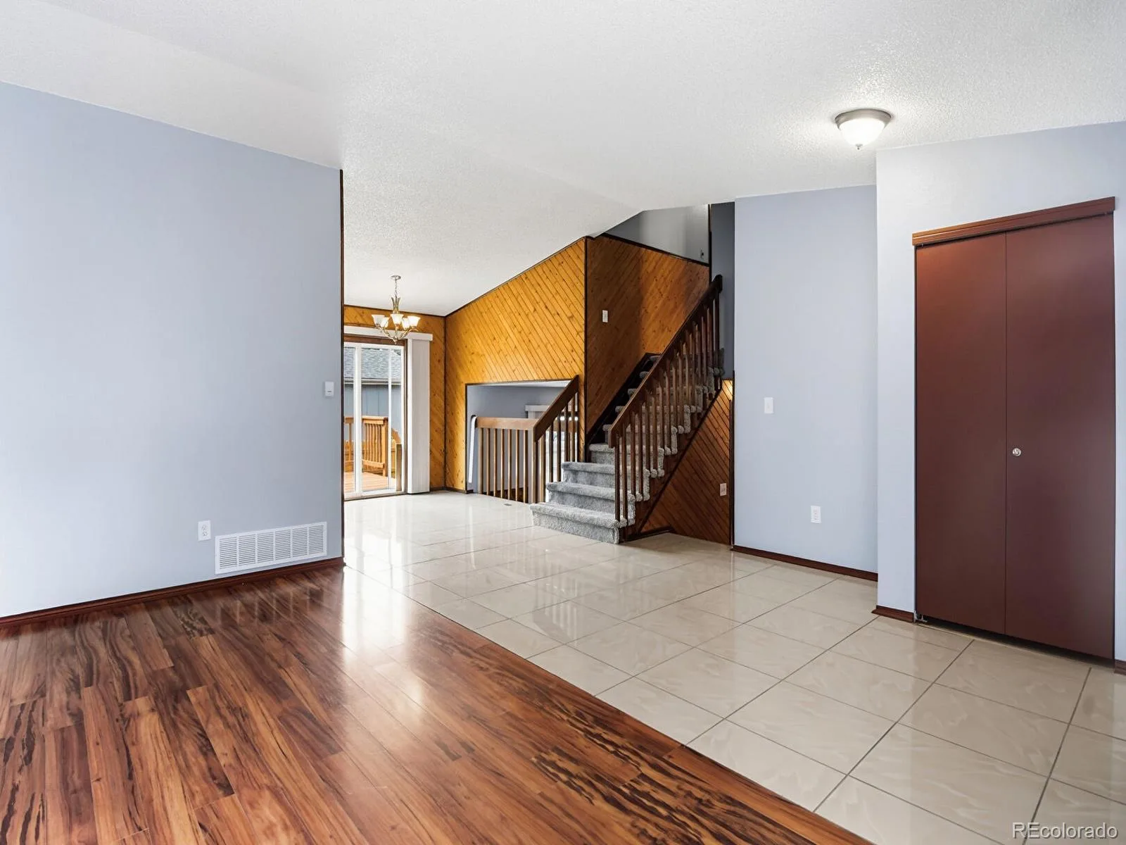 14989 E Pacific Place Aurora CO 80014 | MLS #REC5827692 07282026000521 1600 4